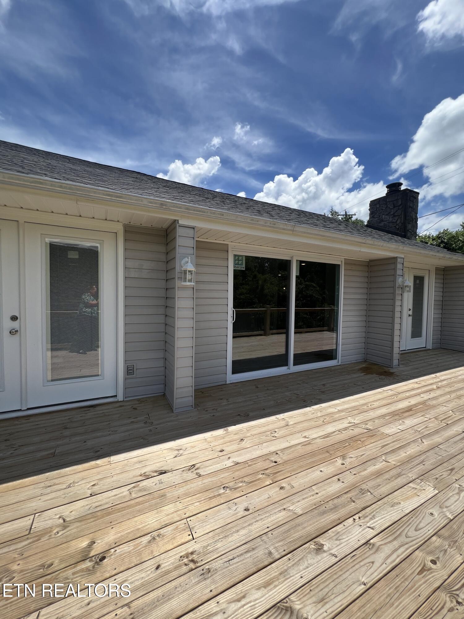311 Jane Way Lane Jacksboro TN 37757