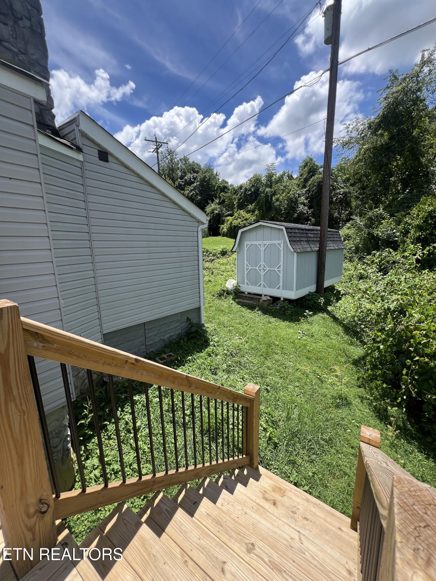 311 Jane Way Lane Jacksboro TN 37757