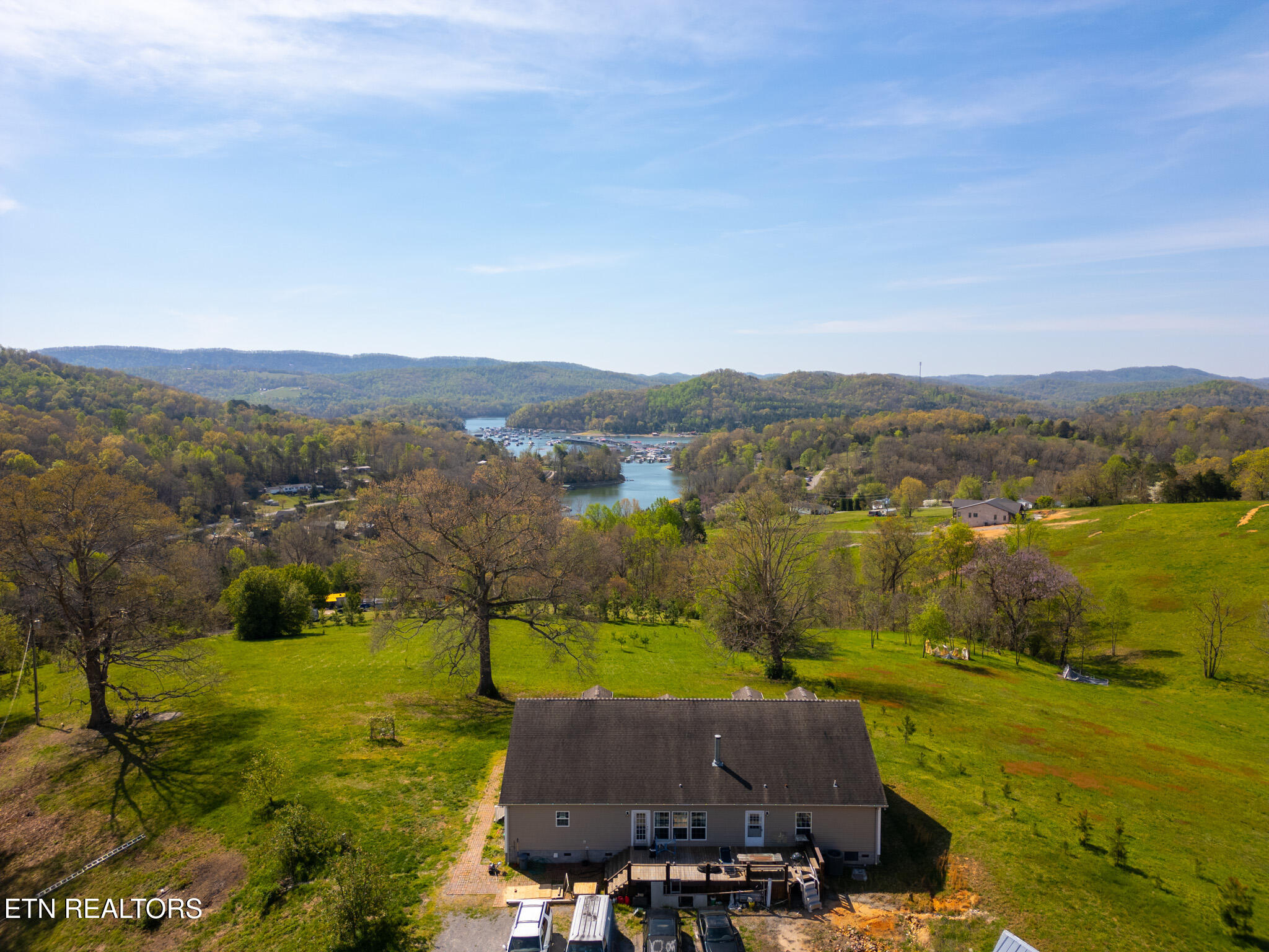 249 Molly Hollow Road New Tazewell TN 37825