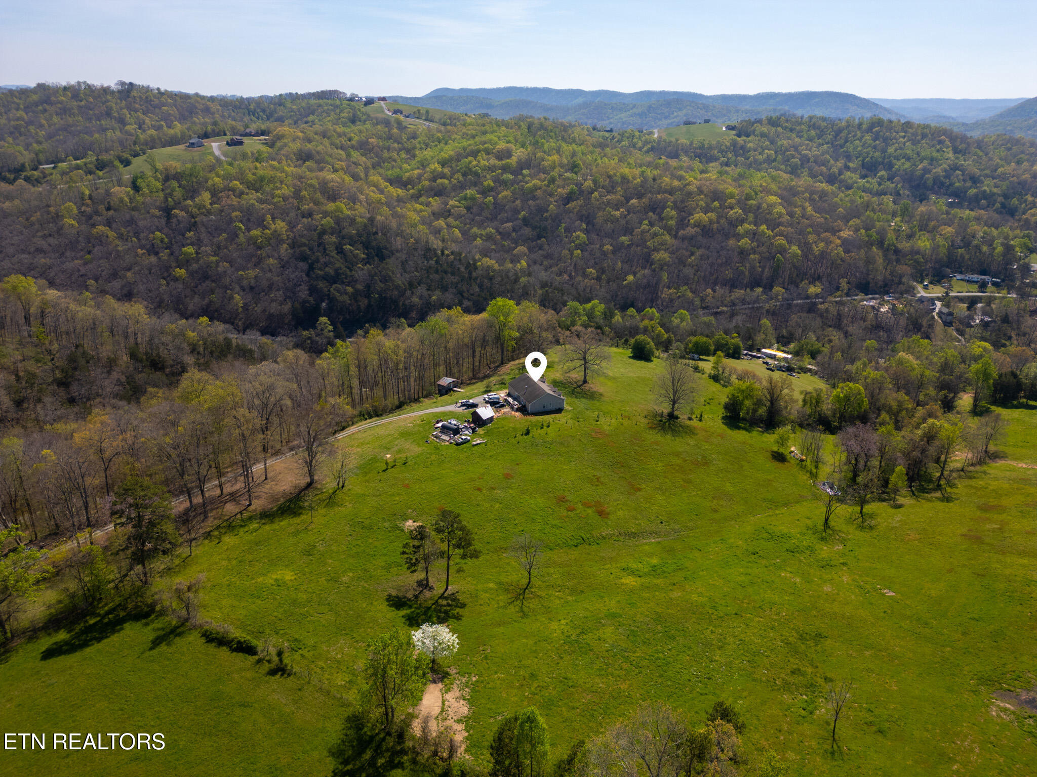 249 Molly Hollow Road New Tazewell TN 37825