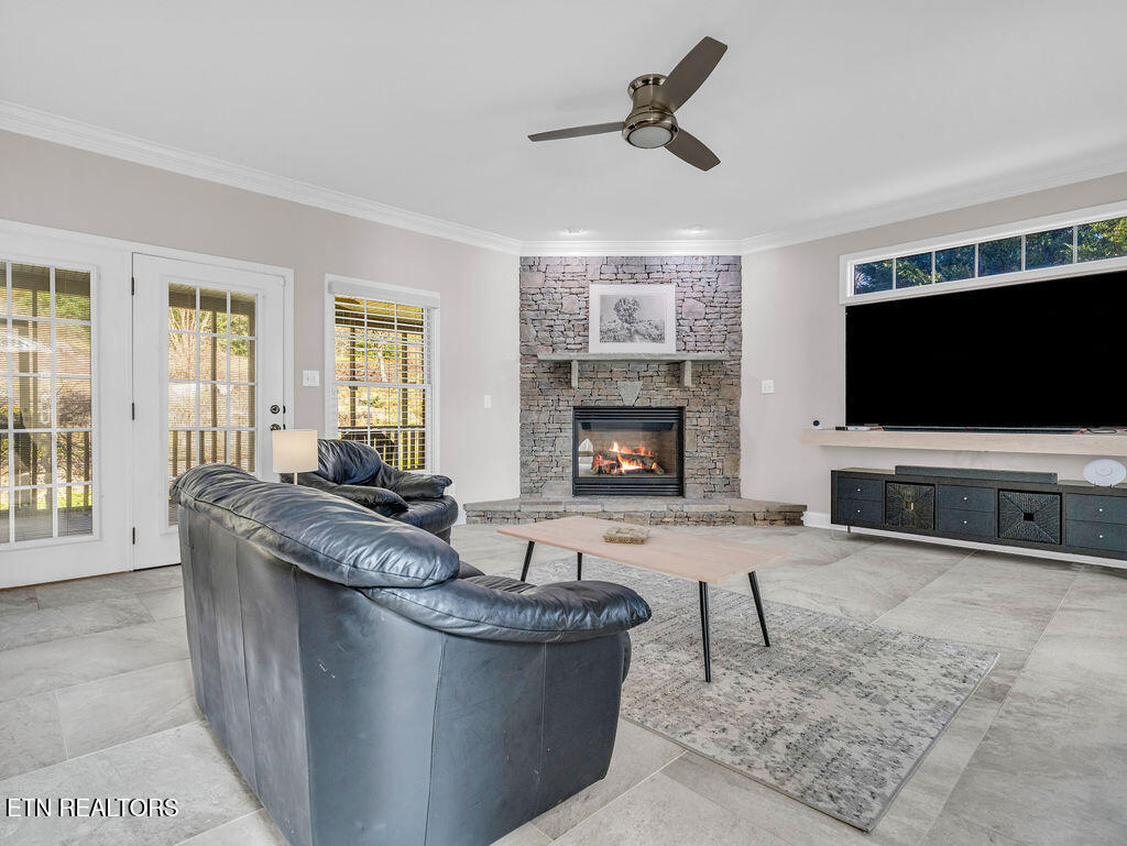 741 Fox Dale Lane Knoxville TN 37934