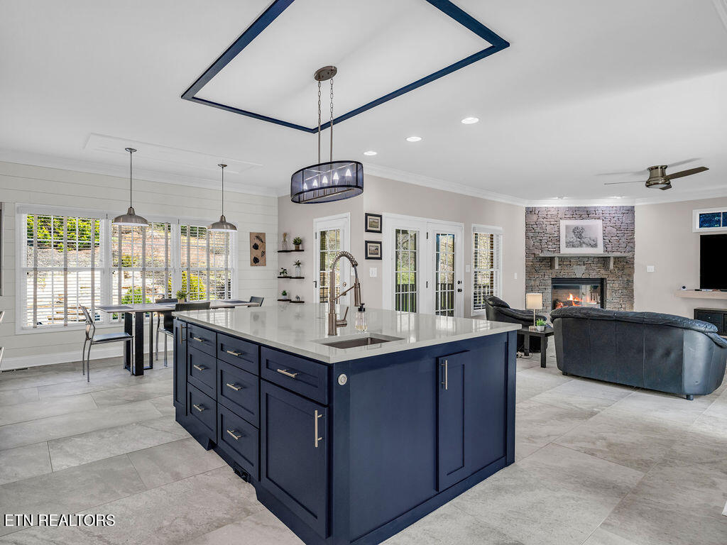 741 Fox Dale Lane Knoxville TN 37934