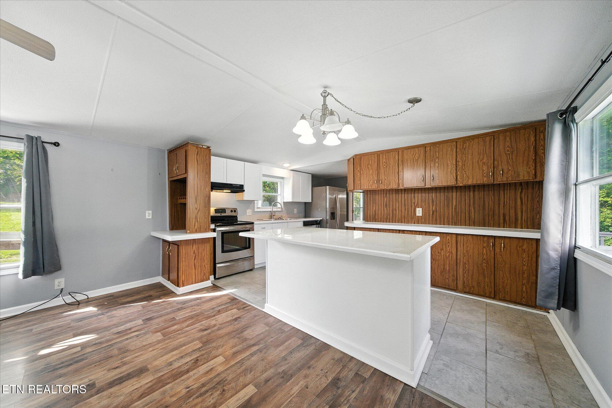 203 Wayne Avenue Crossville TN 38555