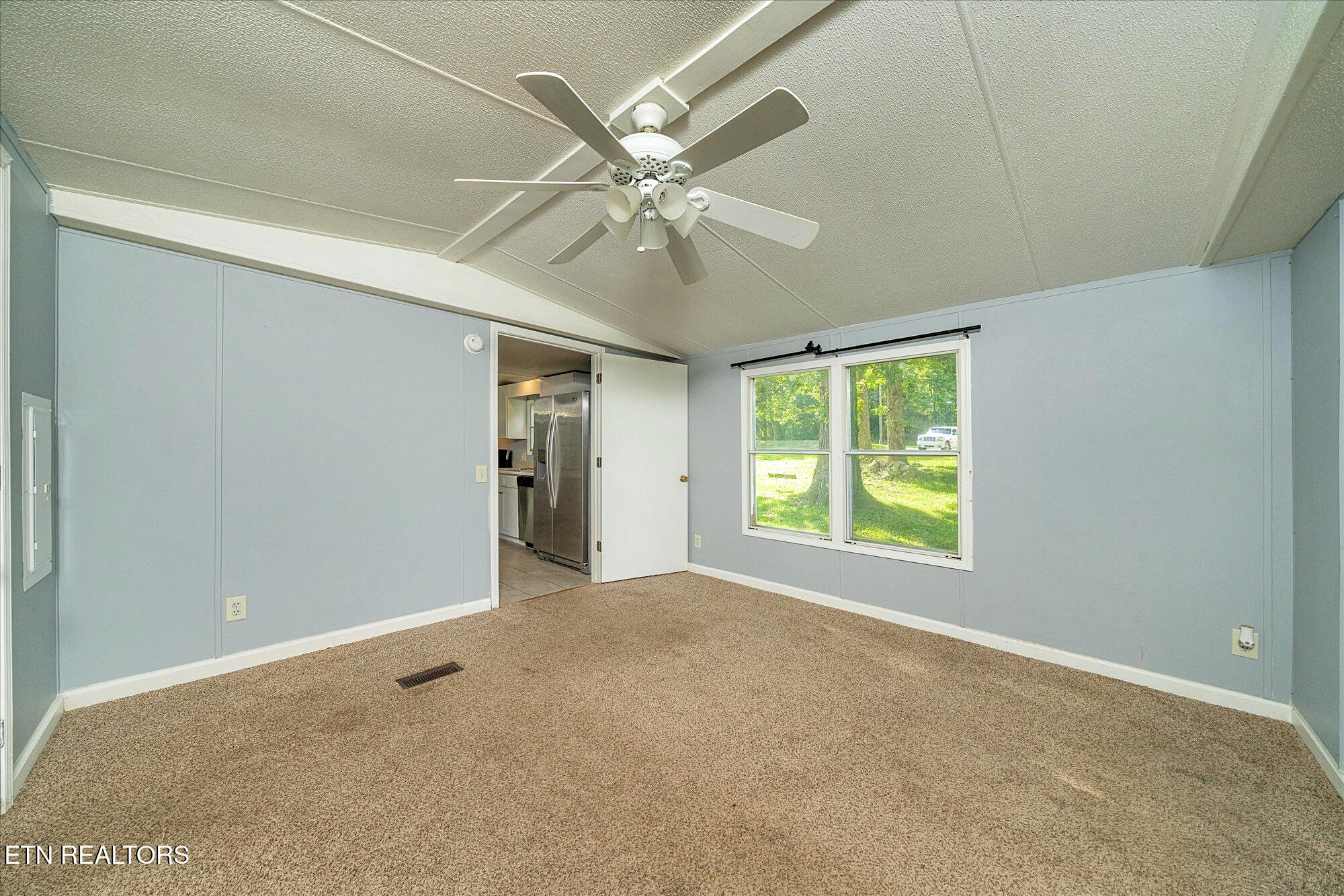 203 Wayne Avenue Crossville TN 38555