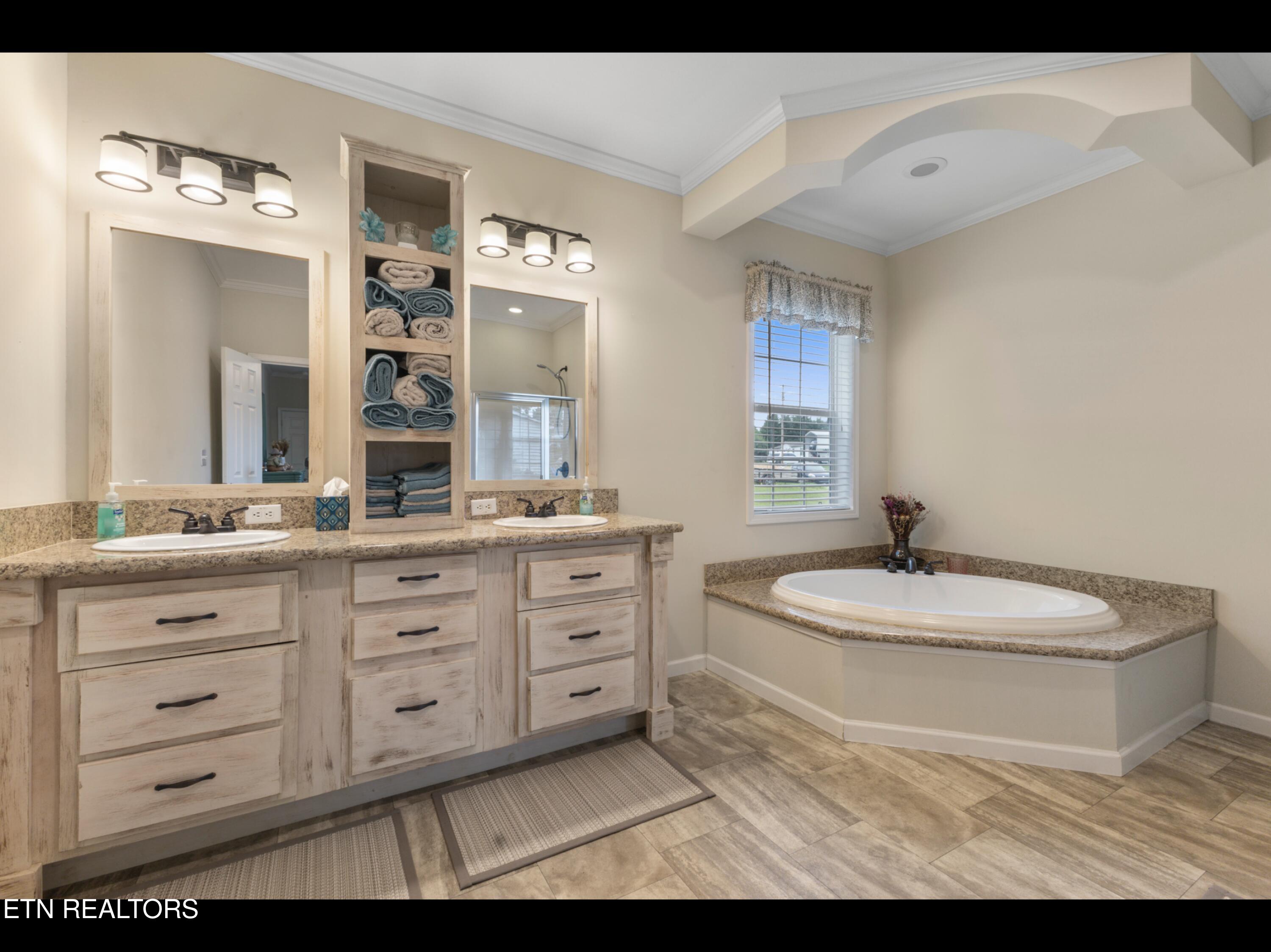 318 Deer Trail Drive Dandridge TN 37725