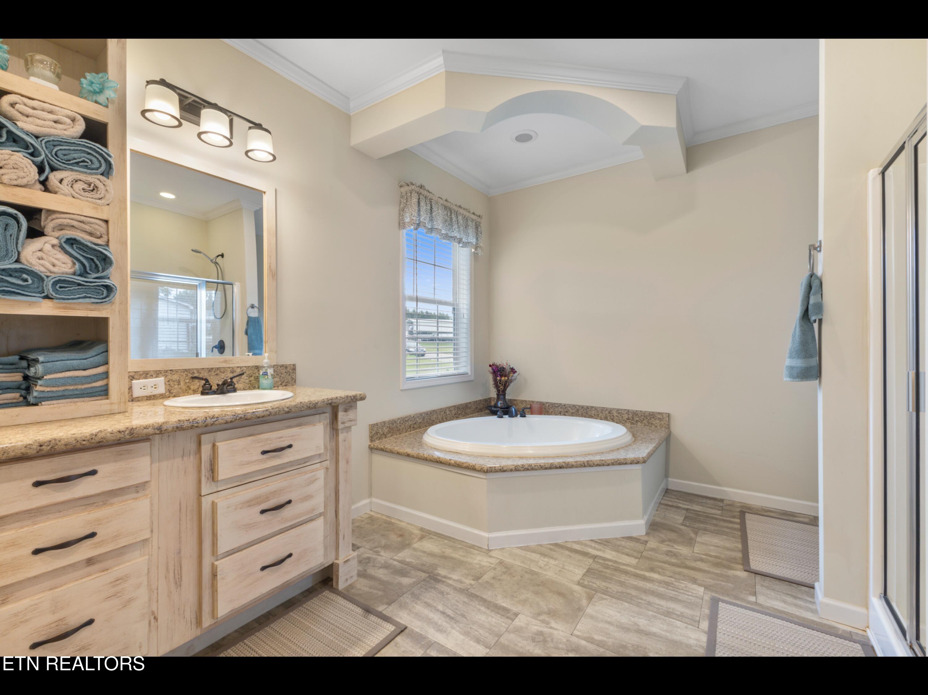 318 Deer Trail Drive Dandridge TN 37725