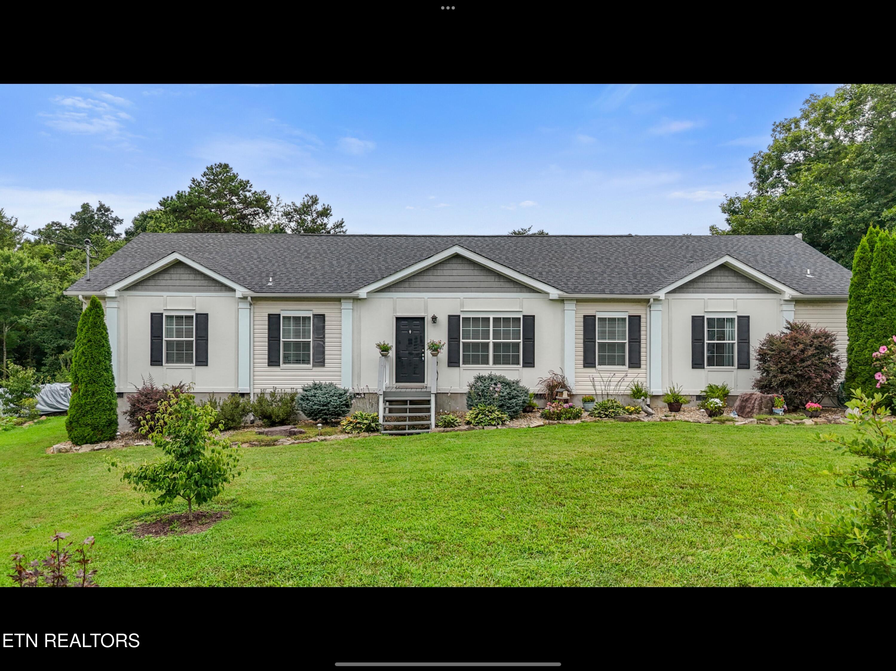 318 Deer Trail Drive Dandridge TN 37725