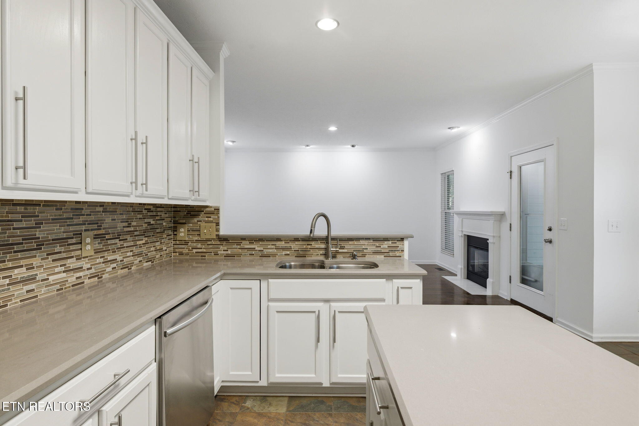 1516 Heritage Oaks Way Knoxville TN 37923