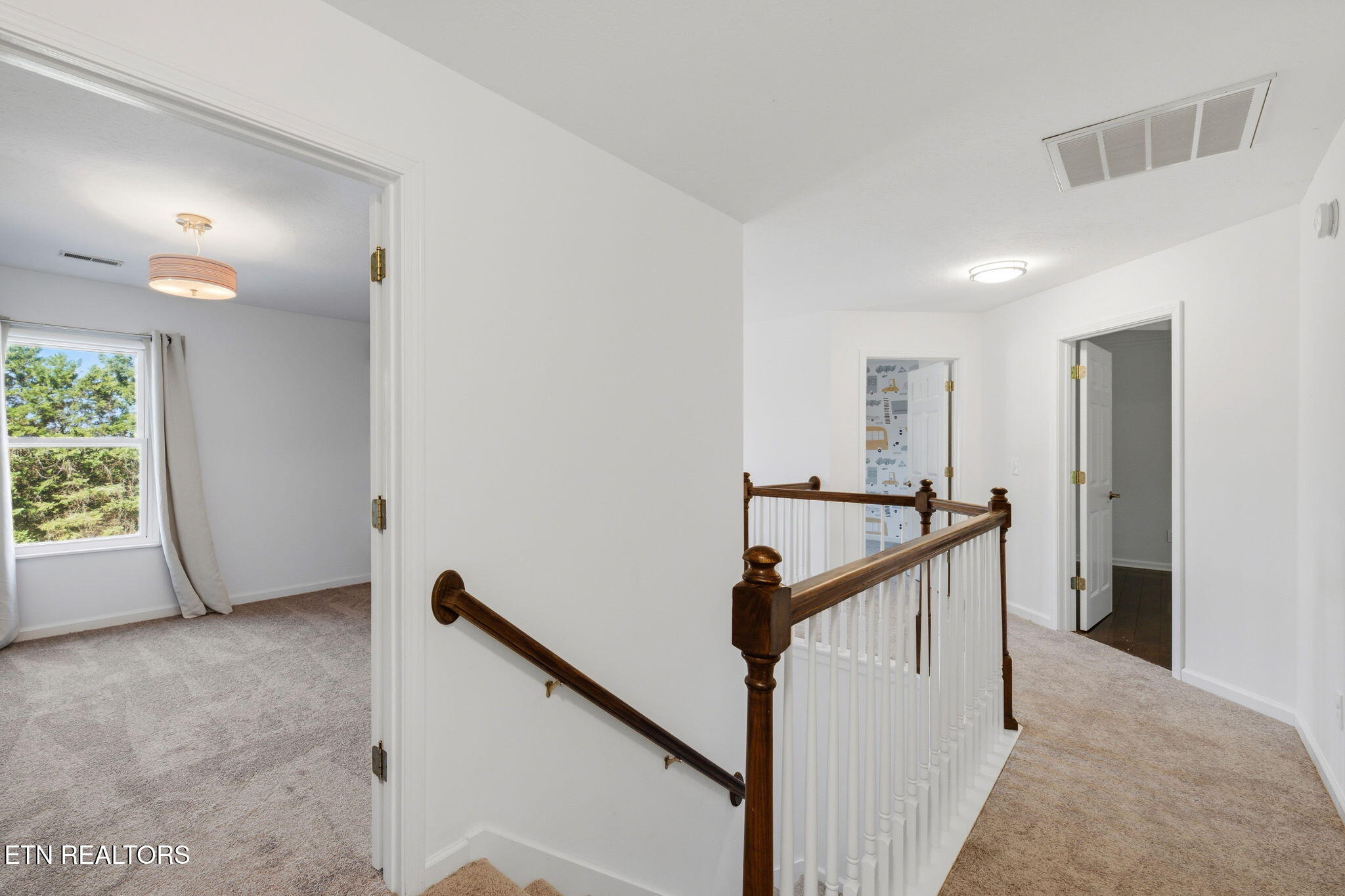1516 Heritage Oaks Way Knoxville TN 37923
