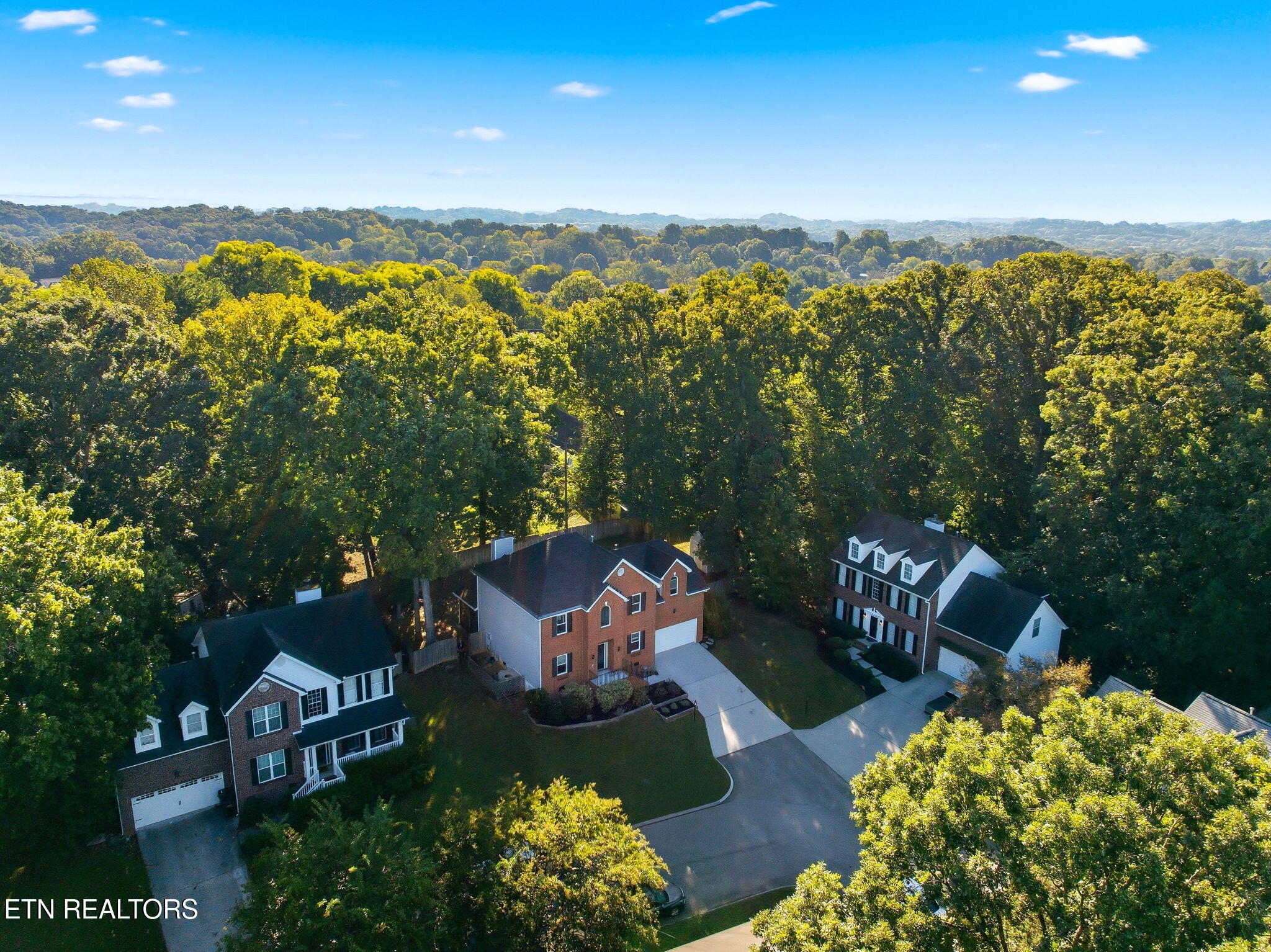 1516 Heritage Oaks Way Knoxville TN 37923