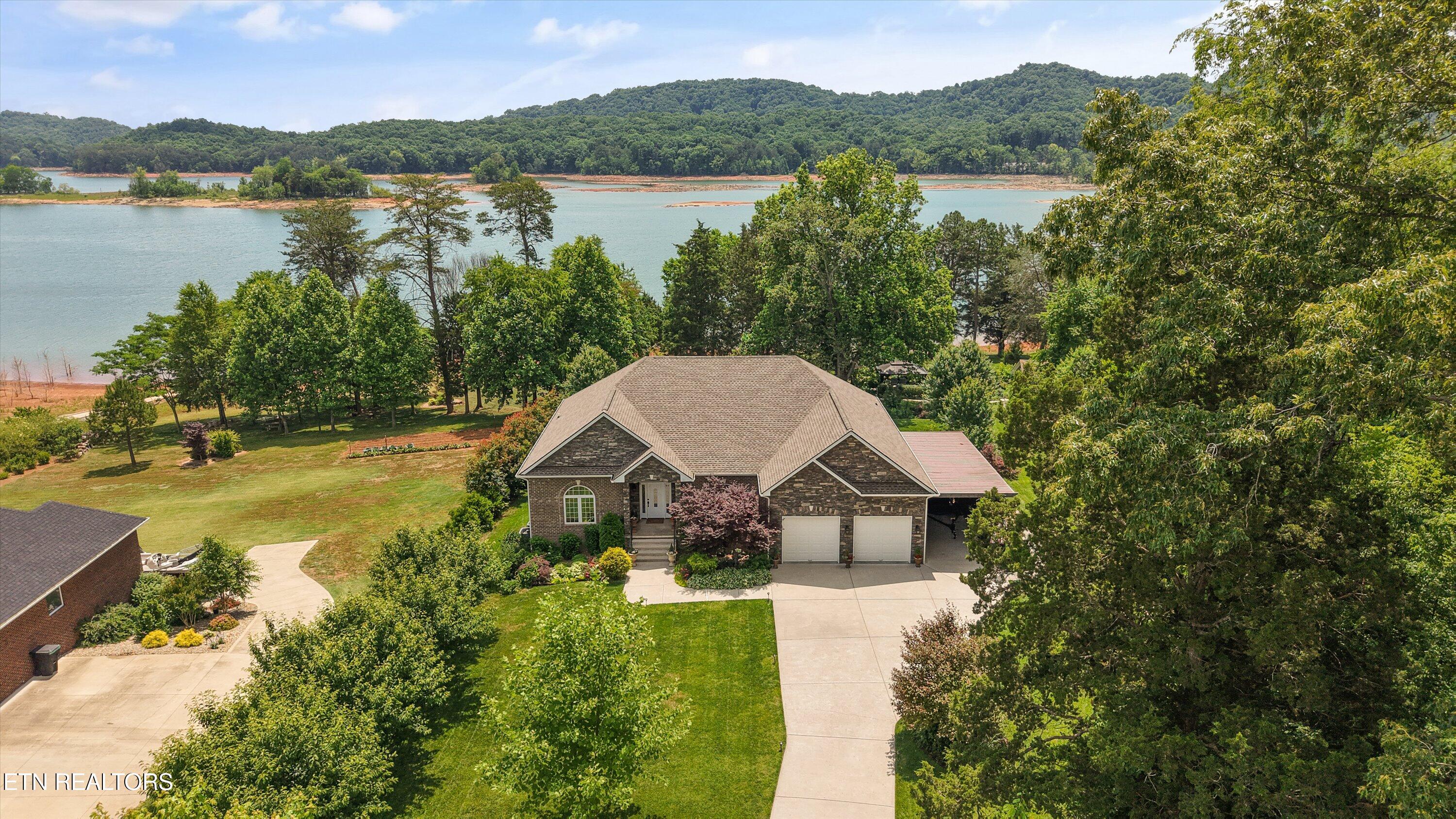 354 Shields Crossing Drive Bean Station TN 37708