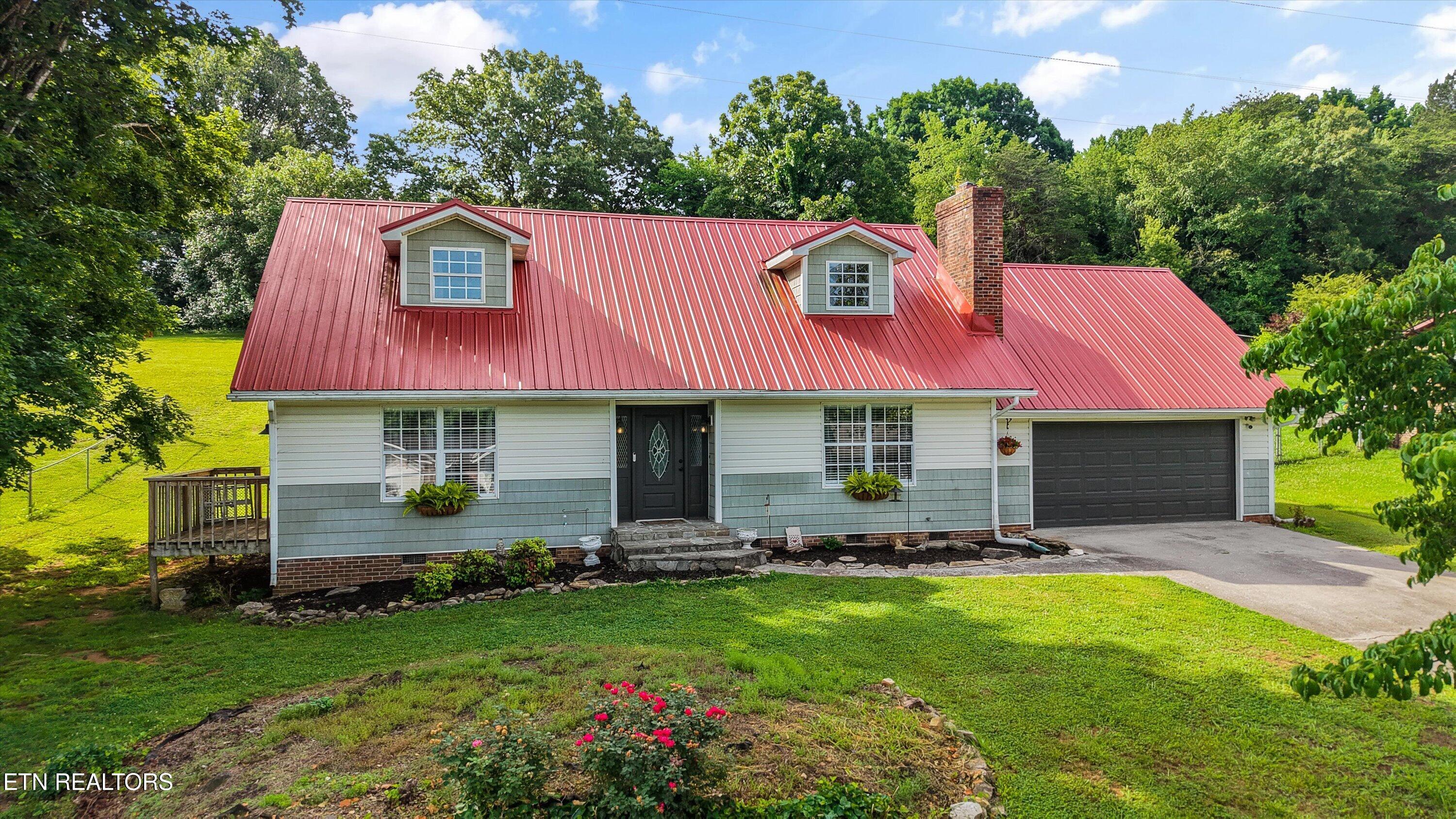 2527 Robinson Drive Louisville TN 37777