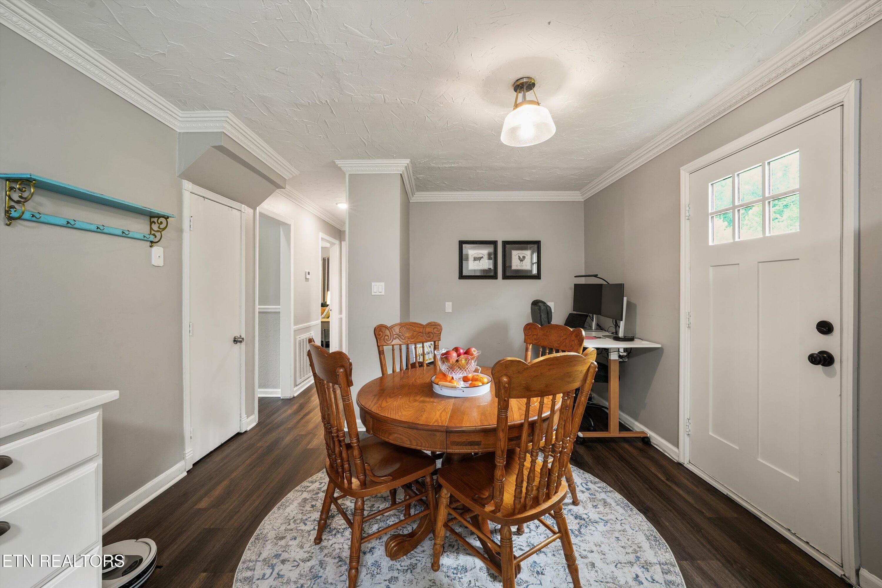 2527 Robinson Drive Louisville TN 37777