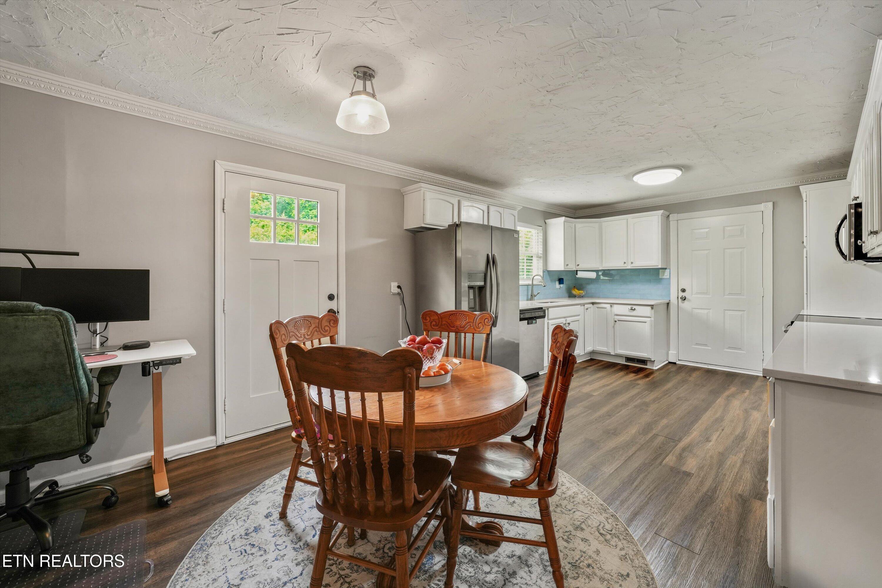 2527 Robinson Drive Louisville TN 37777