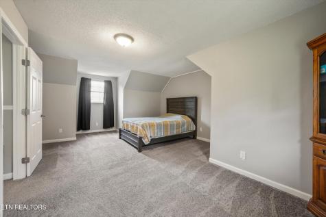 2527 Robinson Drive Louisville TN 37777