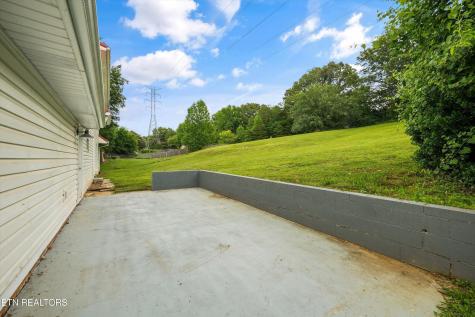 2527 Robinson Drive Louisville TN 37777