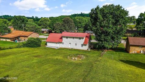 2527 Robinson Drive Louisville TN 37777