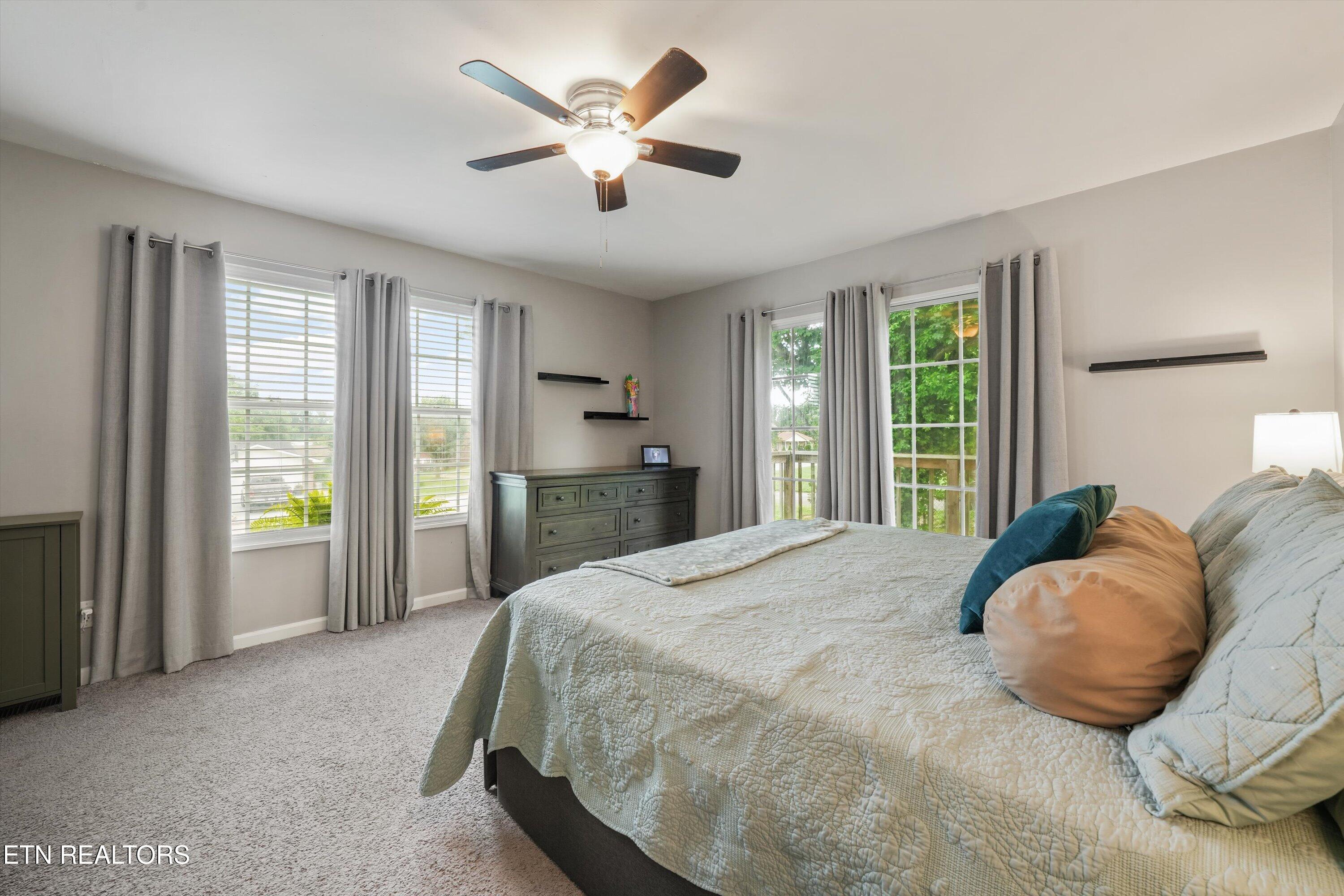 2527 Robinson Drive Louisville TN 37777