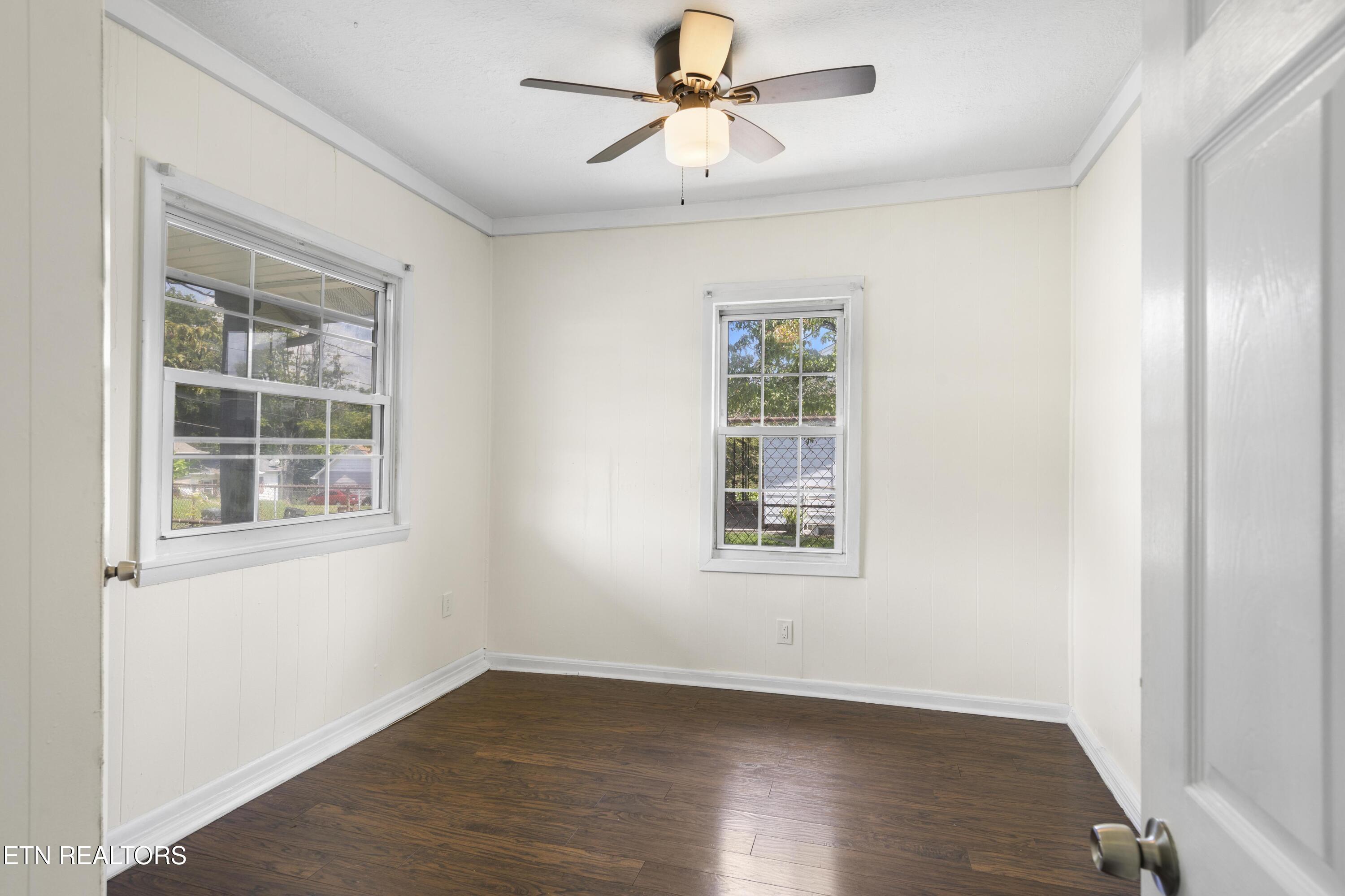 1716 Beaumont Avenue Knoxville TN 37921