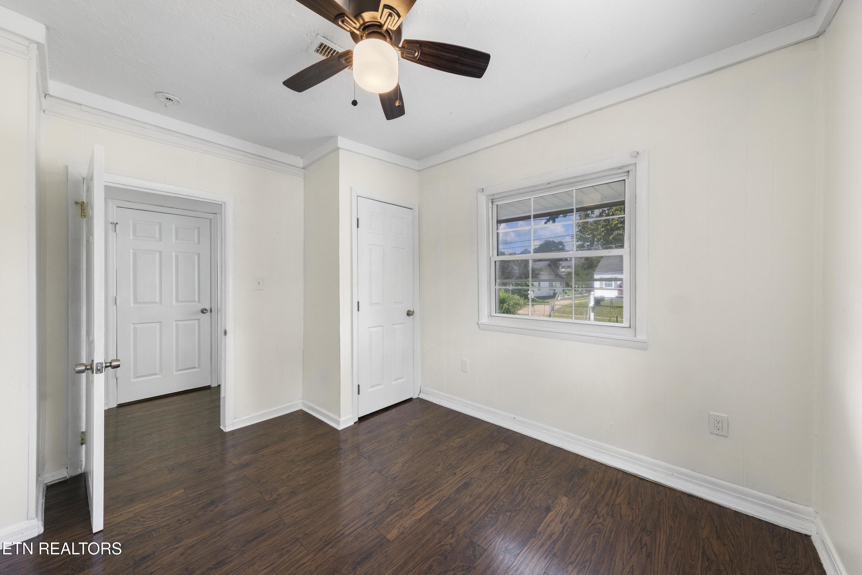 1716 Beaumont Avenue Knoxville TN 37921