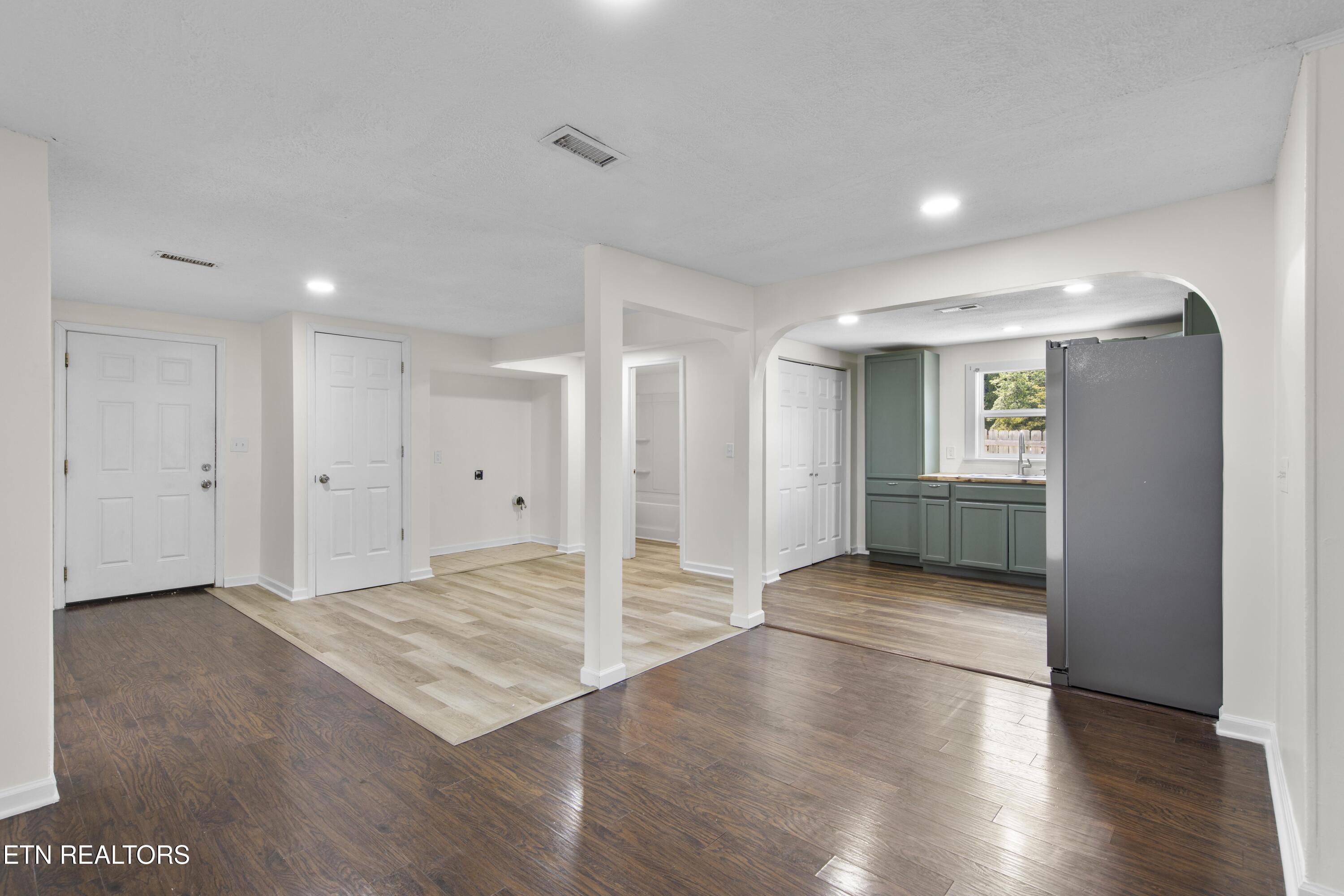 1716 Beaumont Avenue Knoxville TN 37921