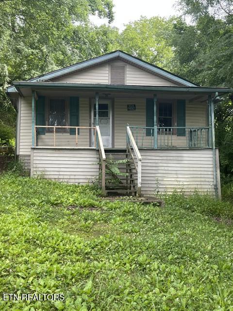 127 Elliott Street Harriman TN 37748