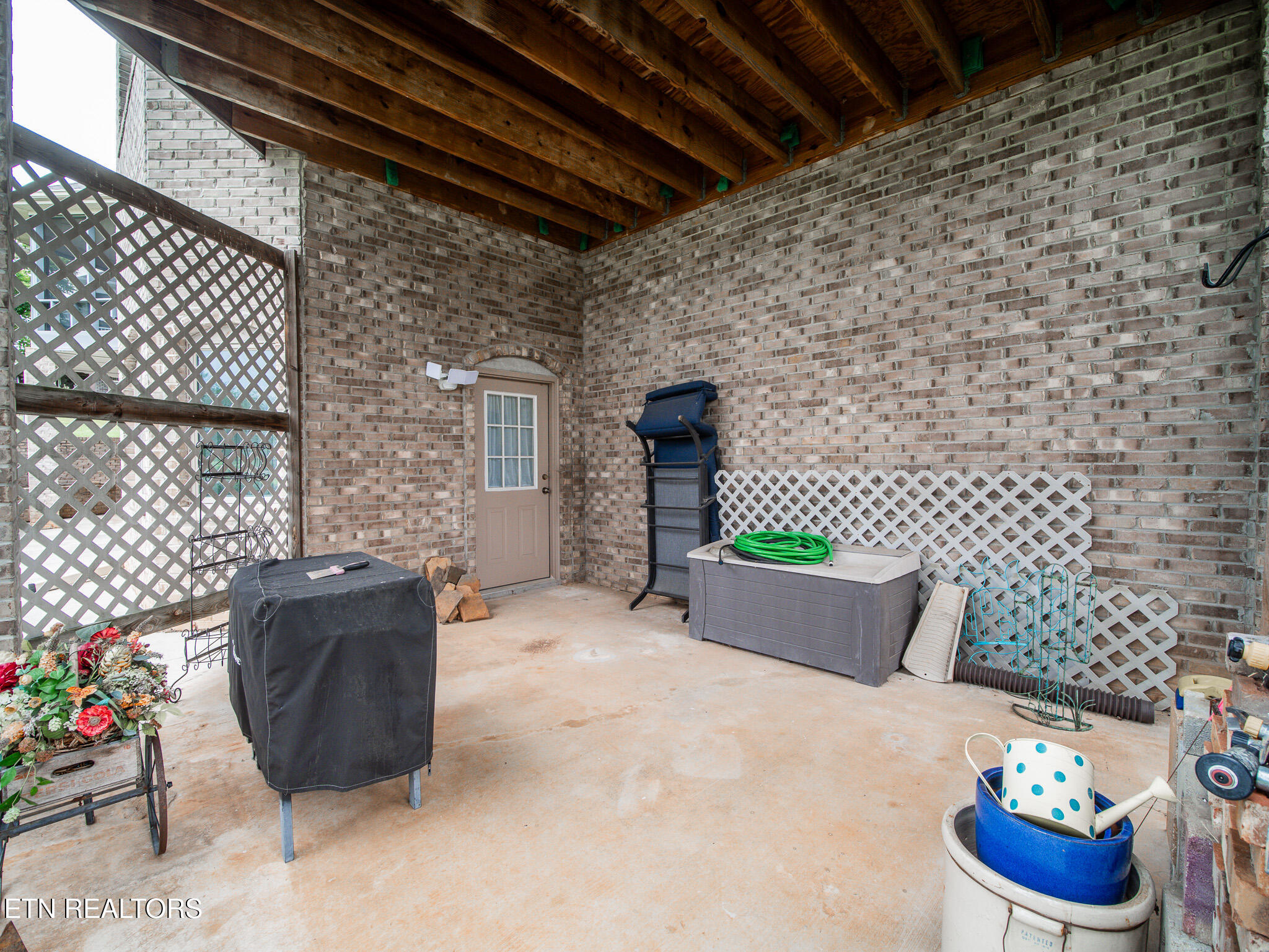 127 Santee Way Loudon TN 37774