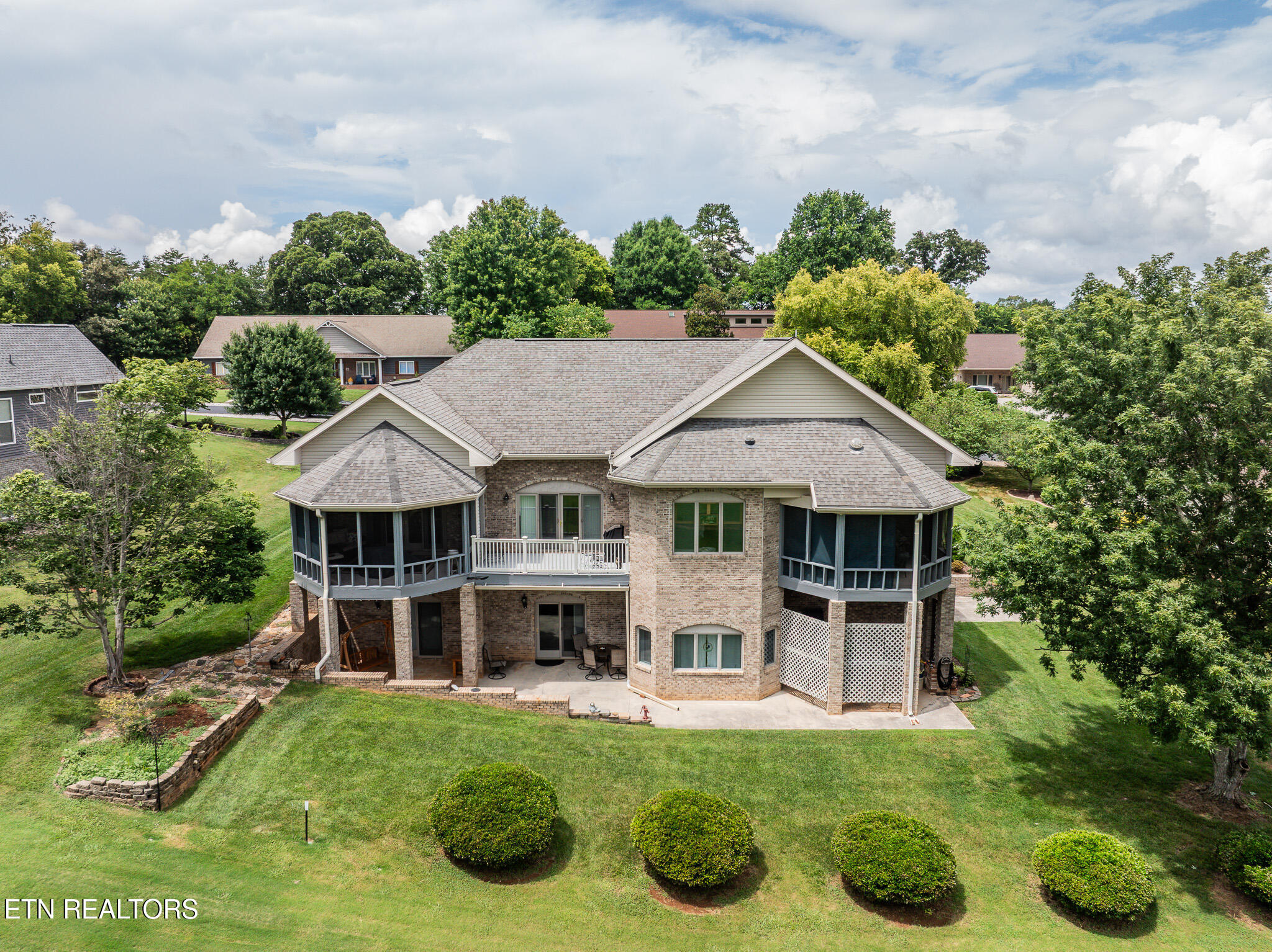 127 Santee Way Loudon TN 37774
