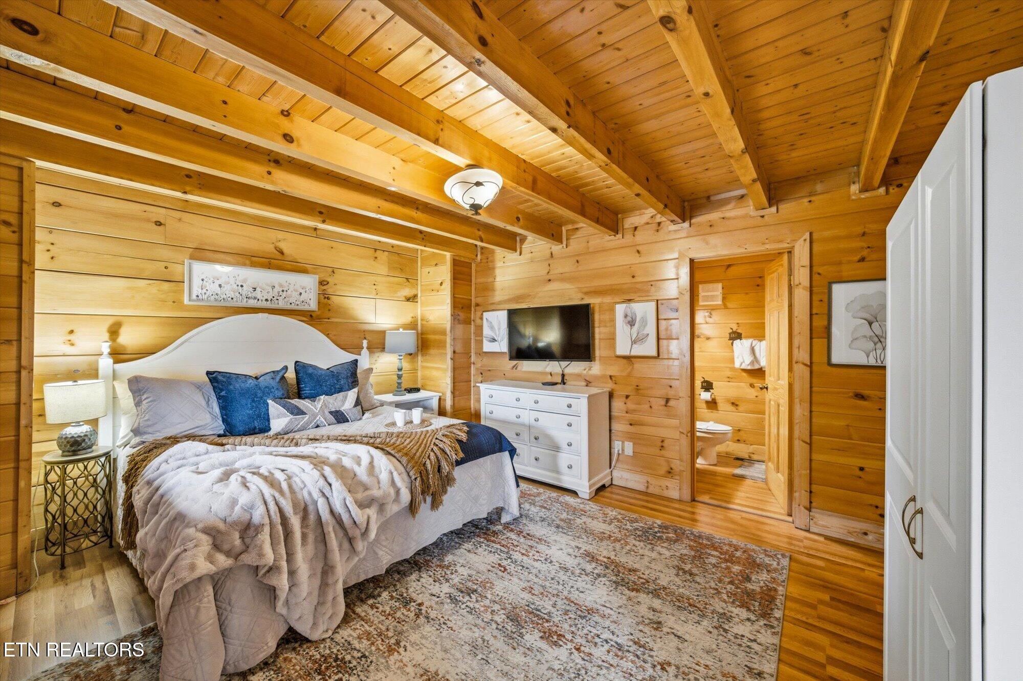 1959 Cougar Crossing Way Sevierville TN 37876