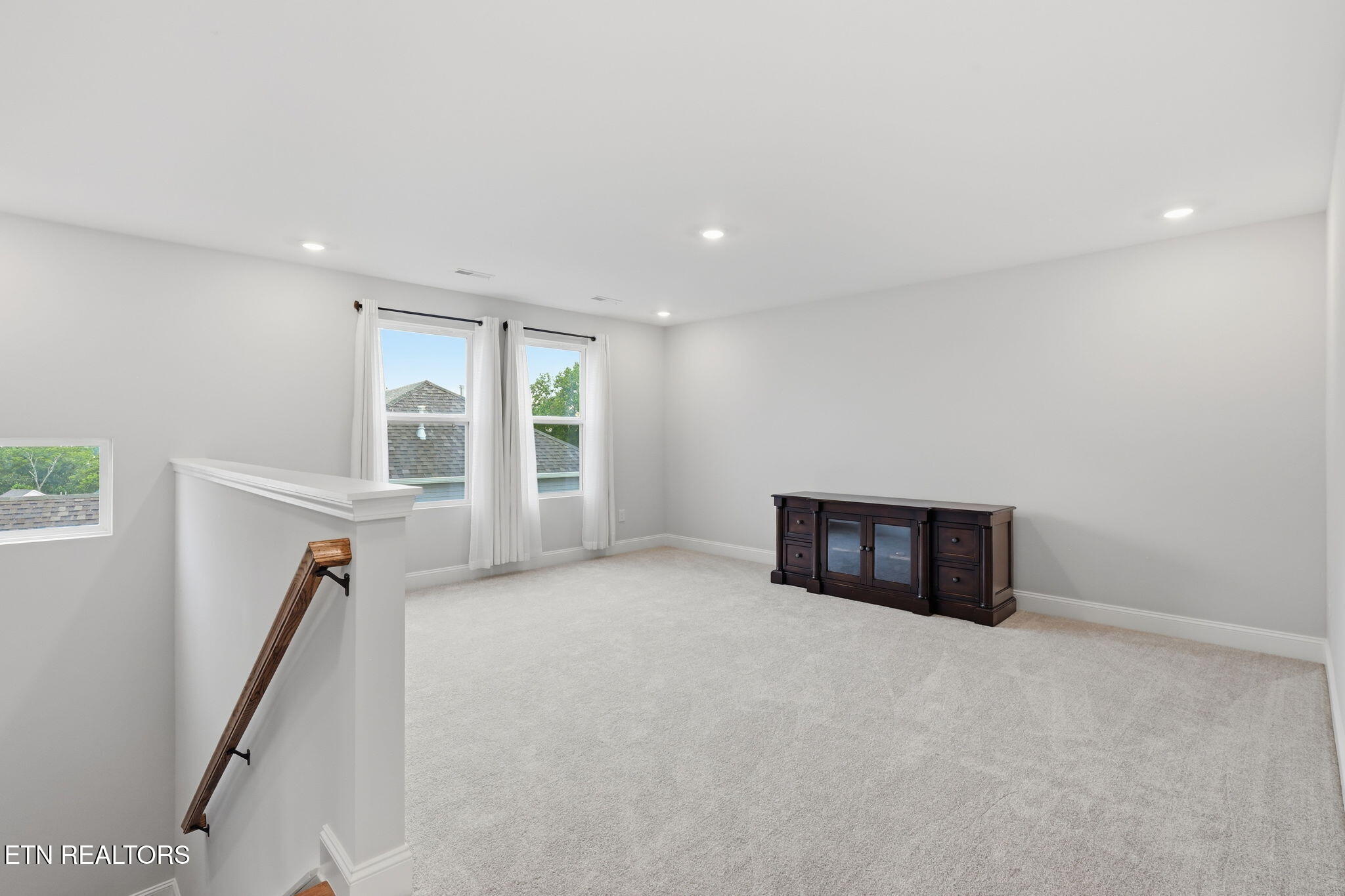 389 Sugar Maple Trail Lenoir City TN 37771