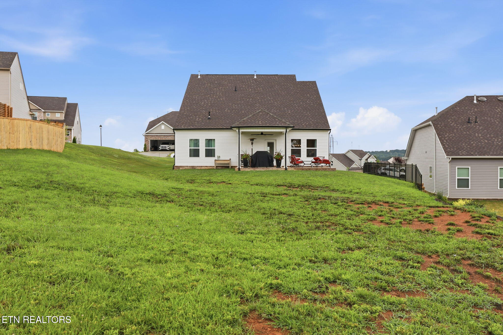 389 Sugar Maple Trail Lenoir City TN 37771