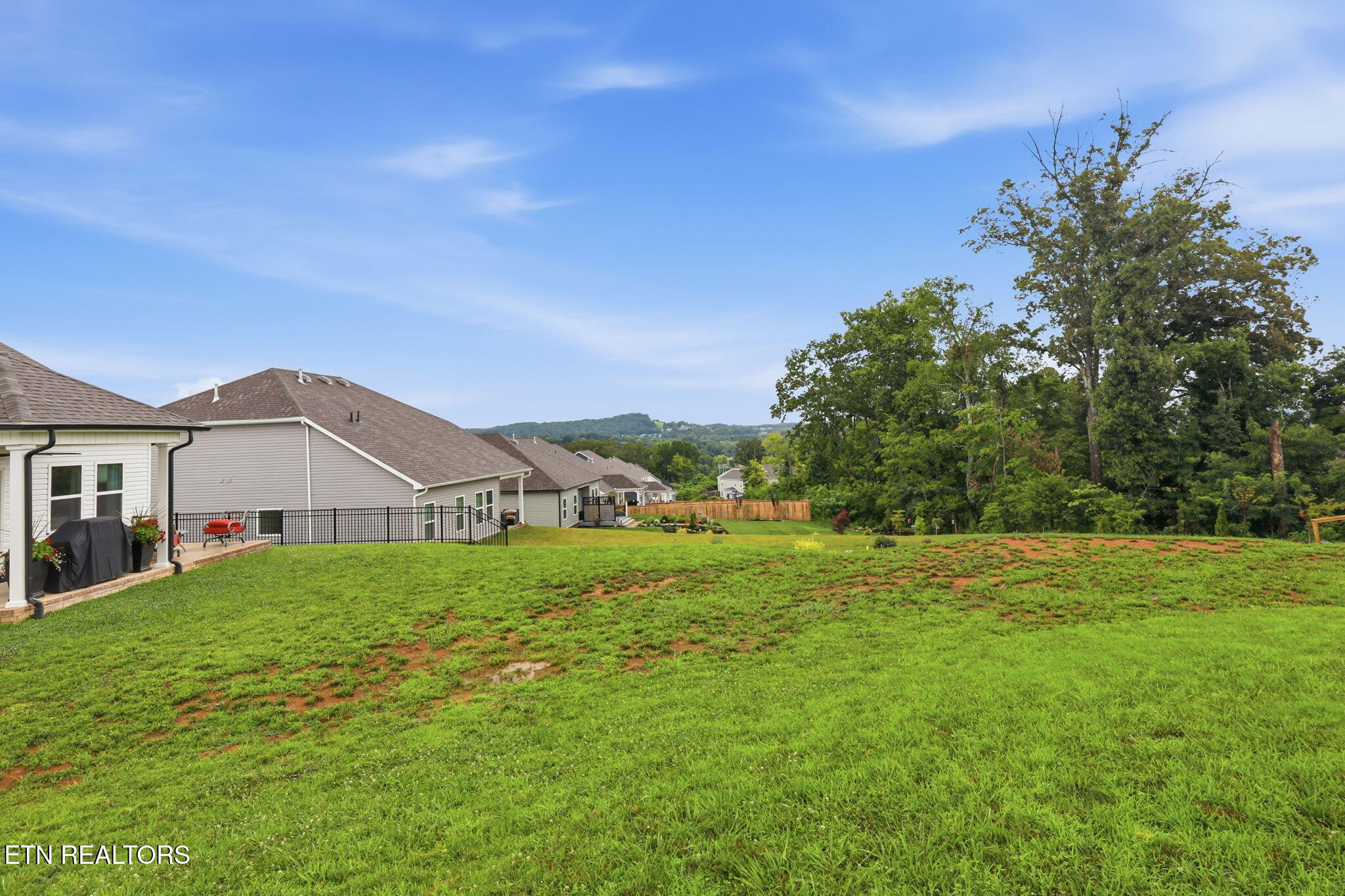 389 Sugar Maple Trail Lenoir City TN 37771
