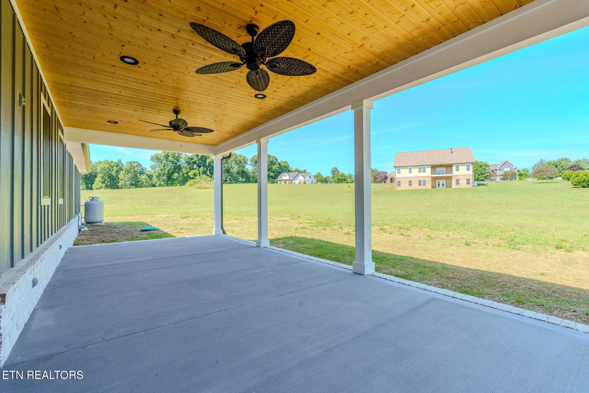 269 Sugar Maple Court Madisonville TN 37354