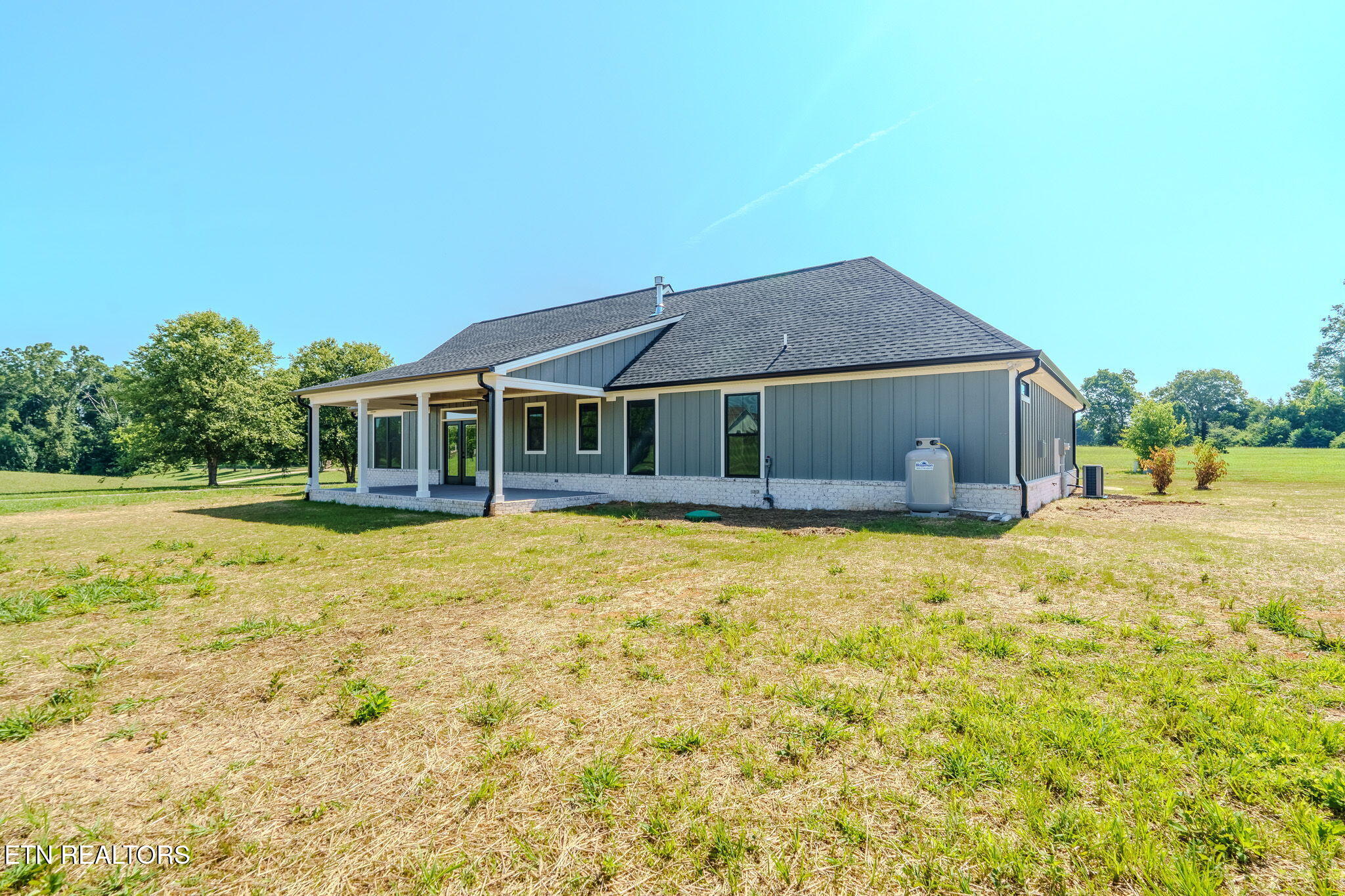 269 Sugar Maple Court Madisonville TN 37354