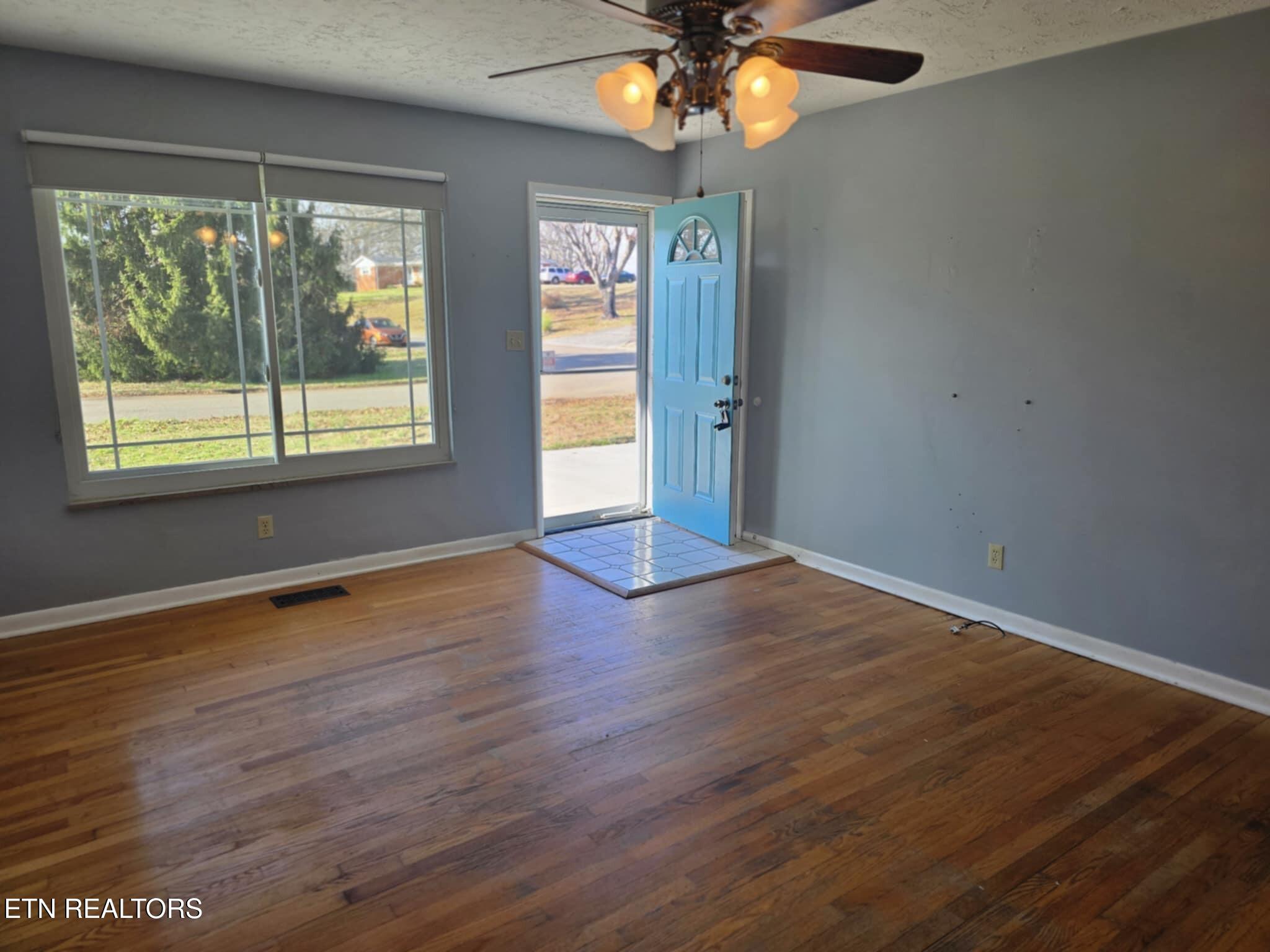 1873 Hugh Drive Morristown TN 37813