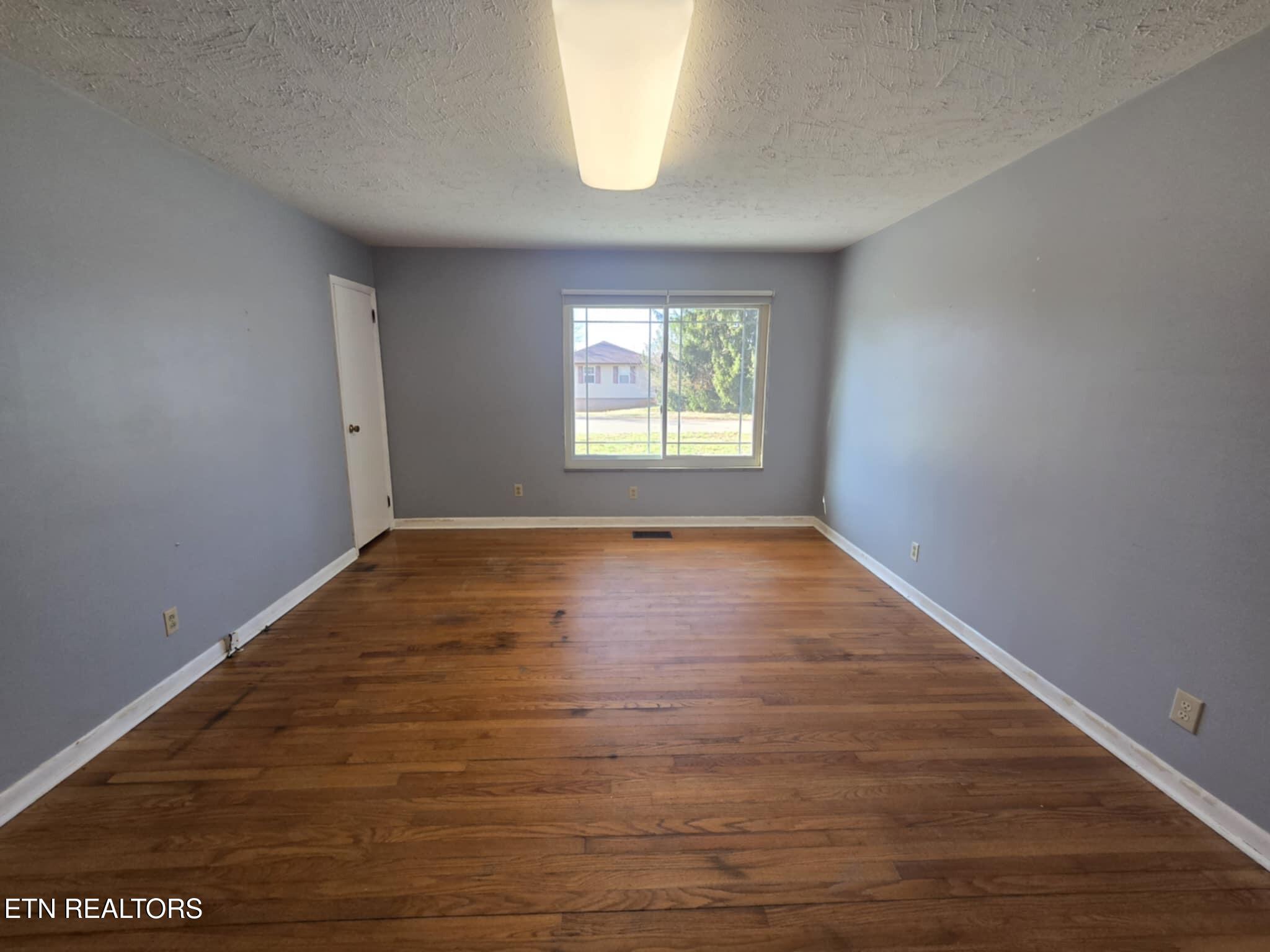 1873 Hugh Drive Morristown TN 37813