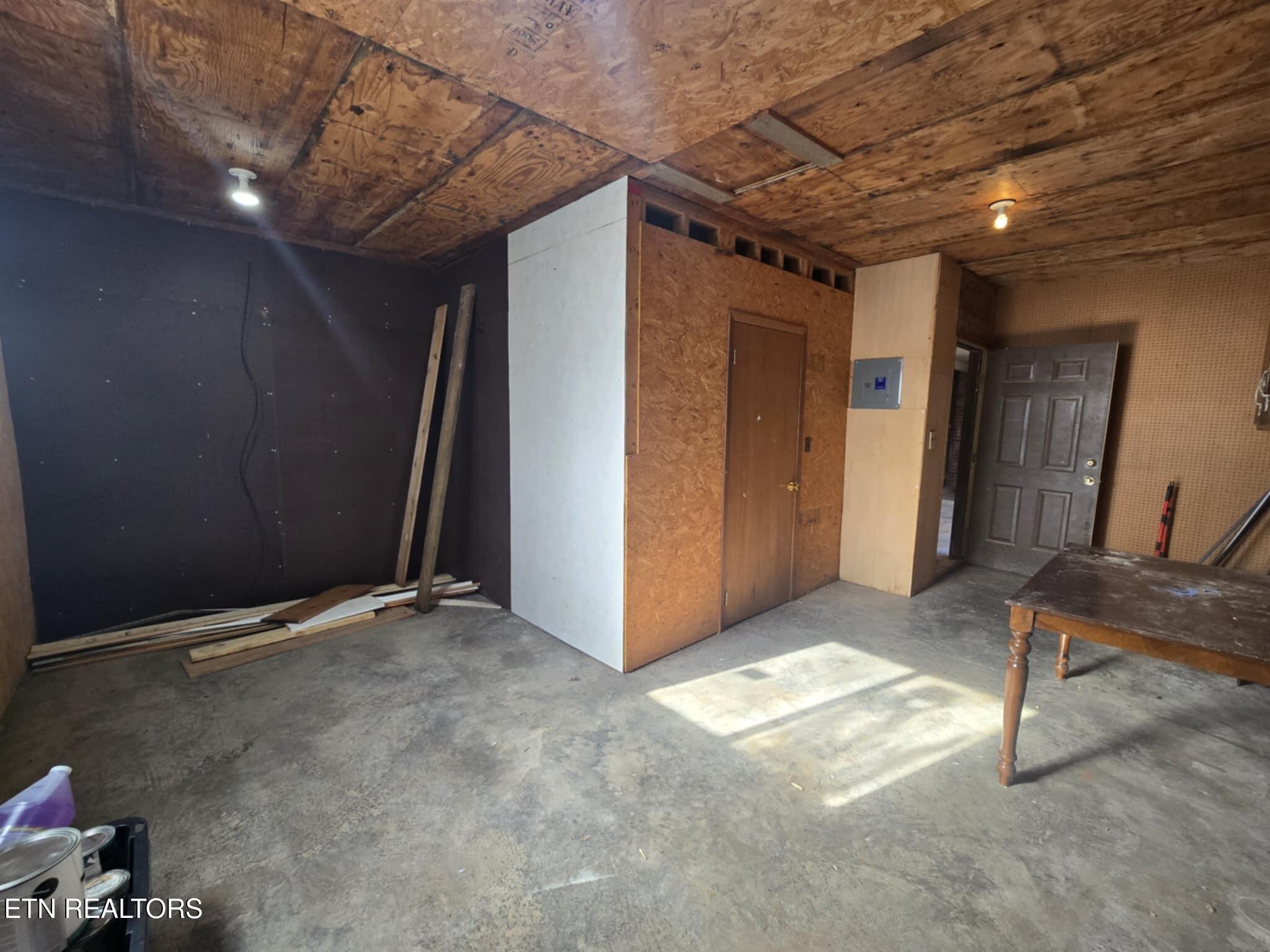 1873 Hugh Drive Morristown TN 37813