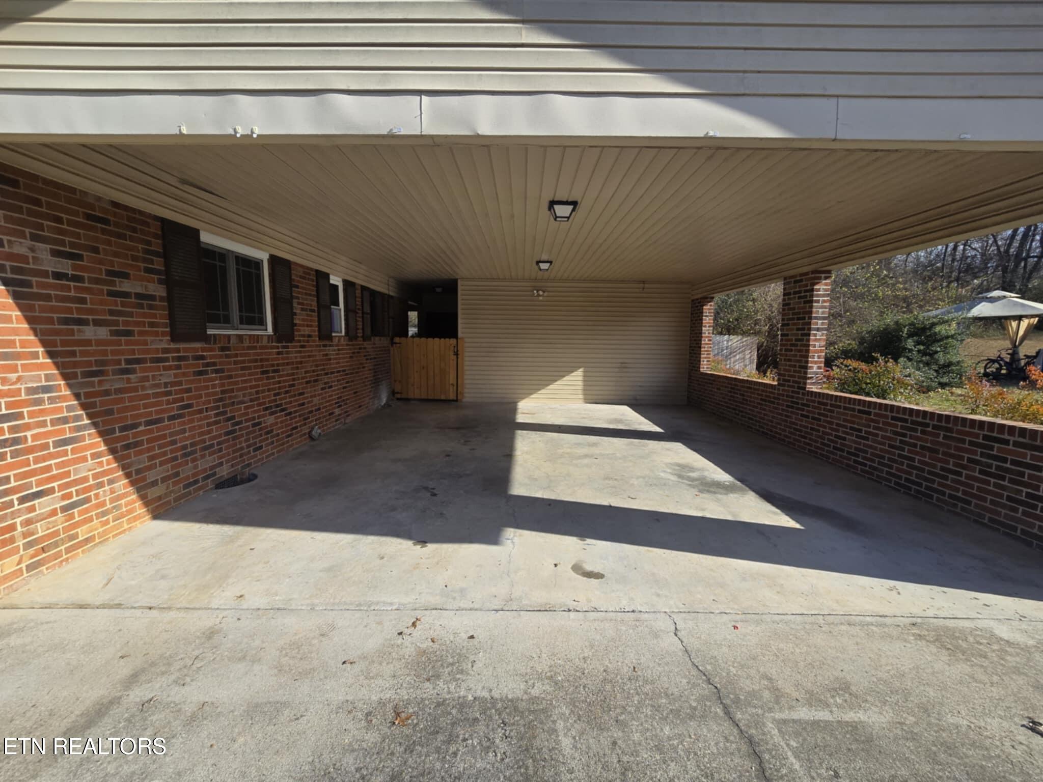 1873 Hugh Drive Morristown TN 37813