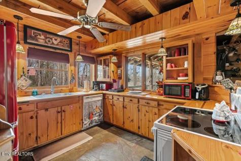 2850 Joyner Hills Lane Sevierville TN 37876