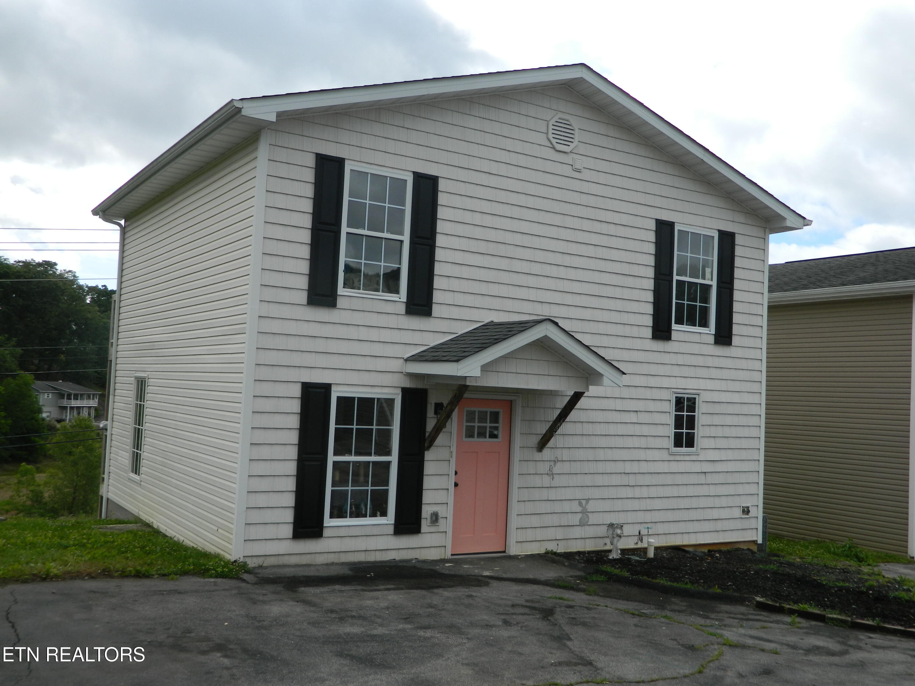 130 Roberts Ridge Rutledge TN 37861