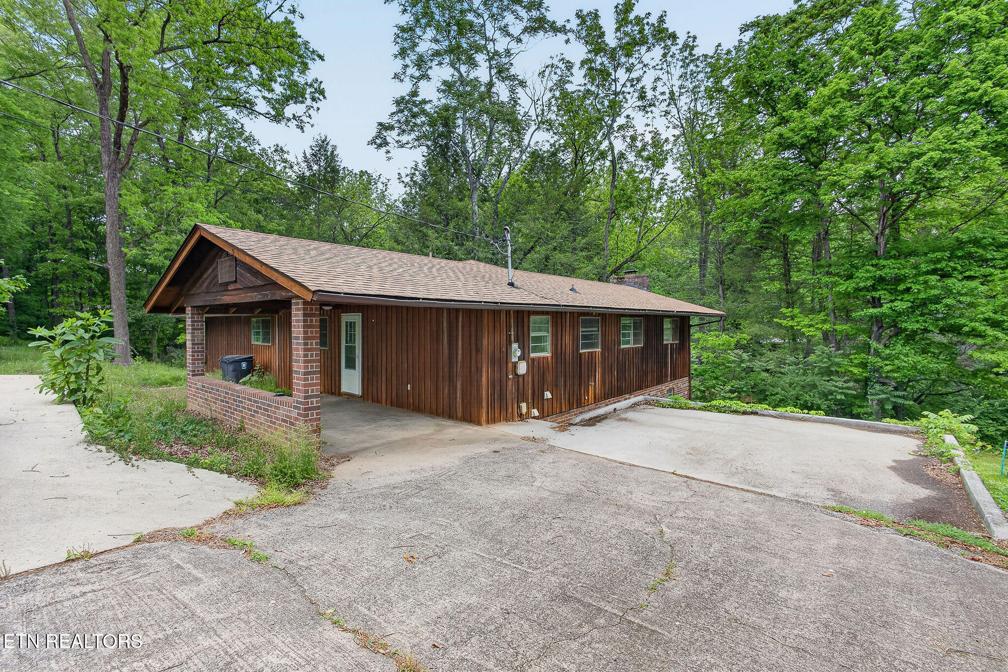 414 Guille Street Athens TN 37303