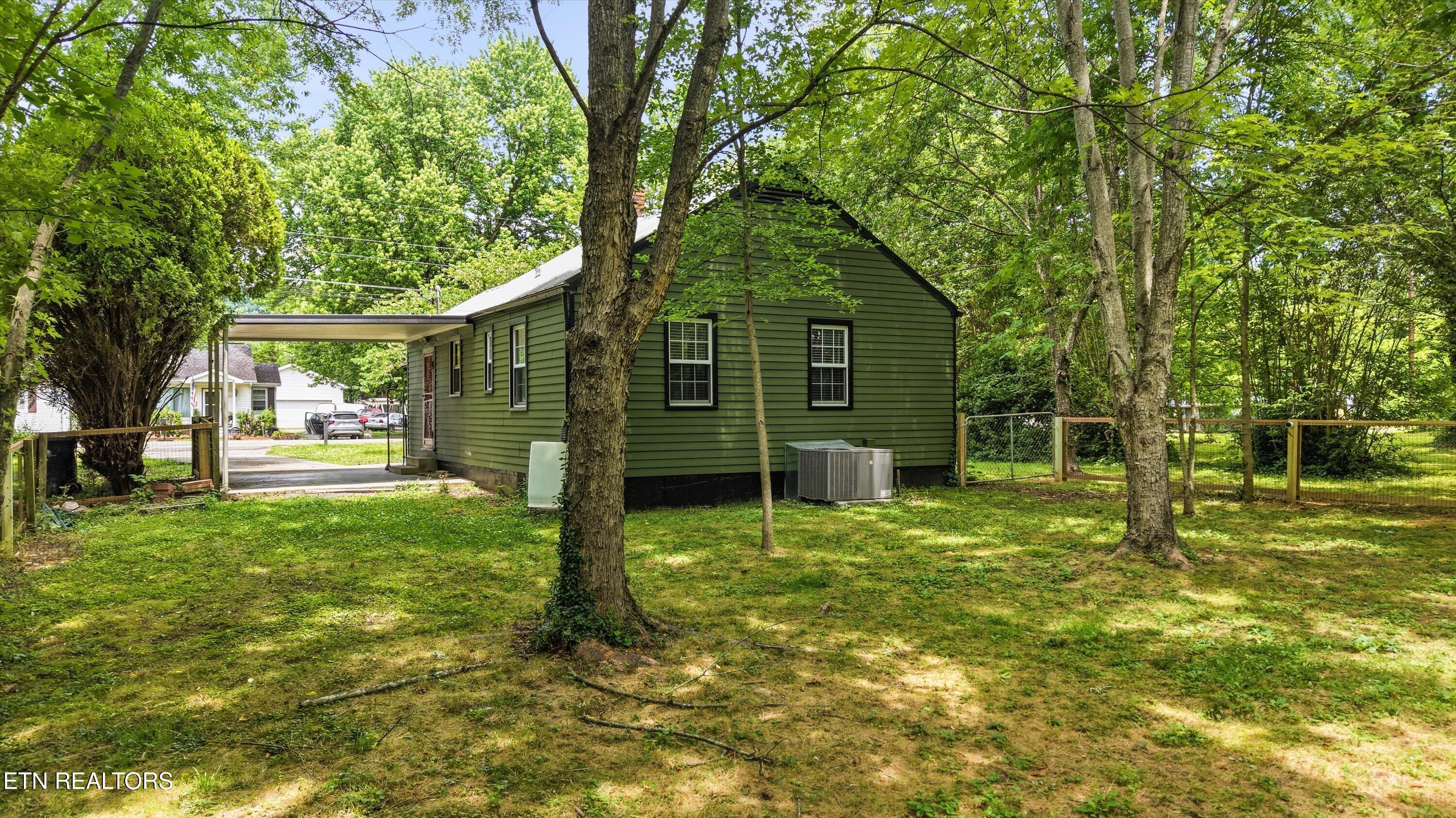 3706 Fairmont Boulevard Knoxville TN 37917