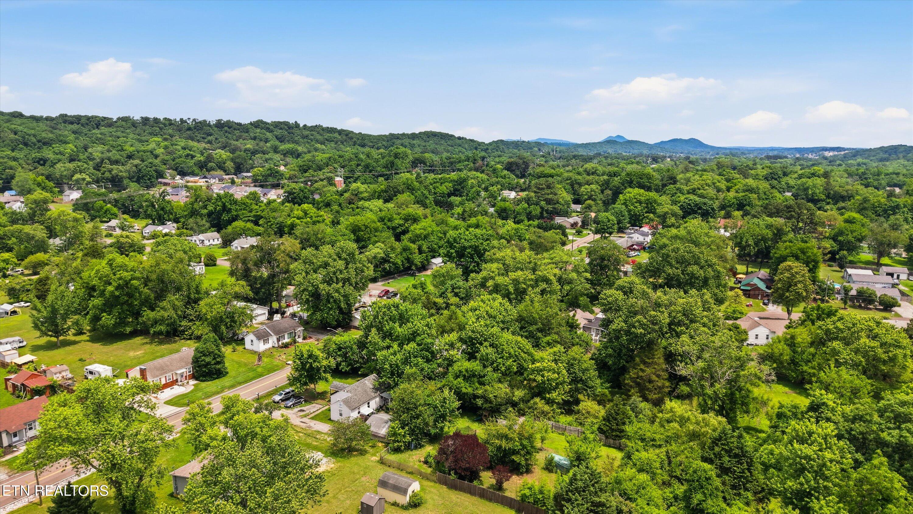 3706 Fairmont Boulevard Knoxville TN 37917