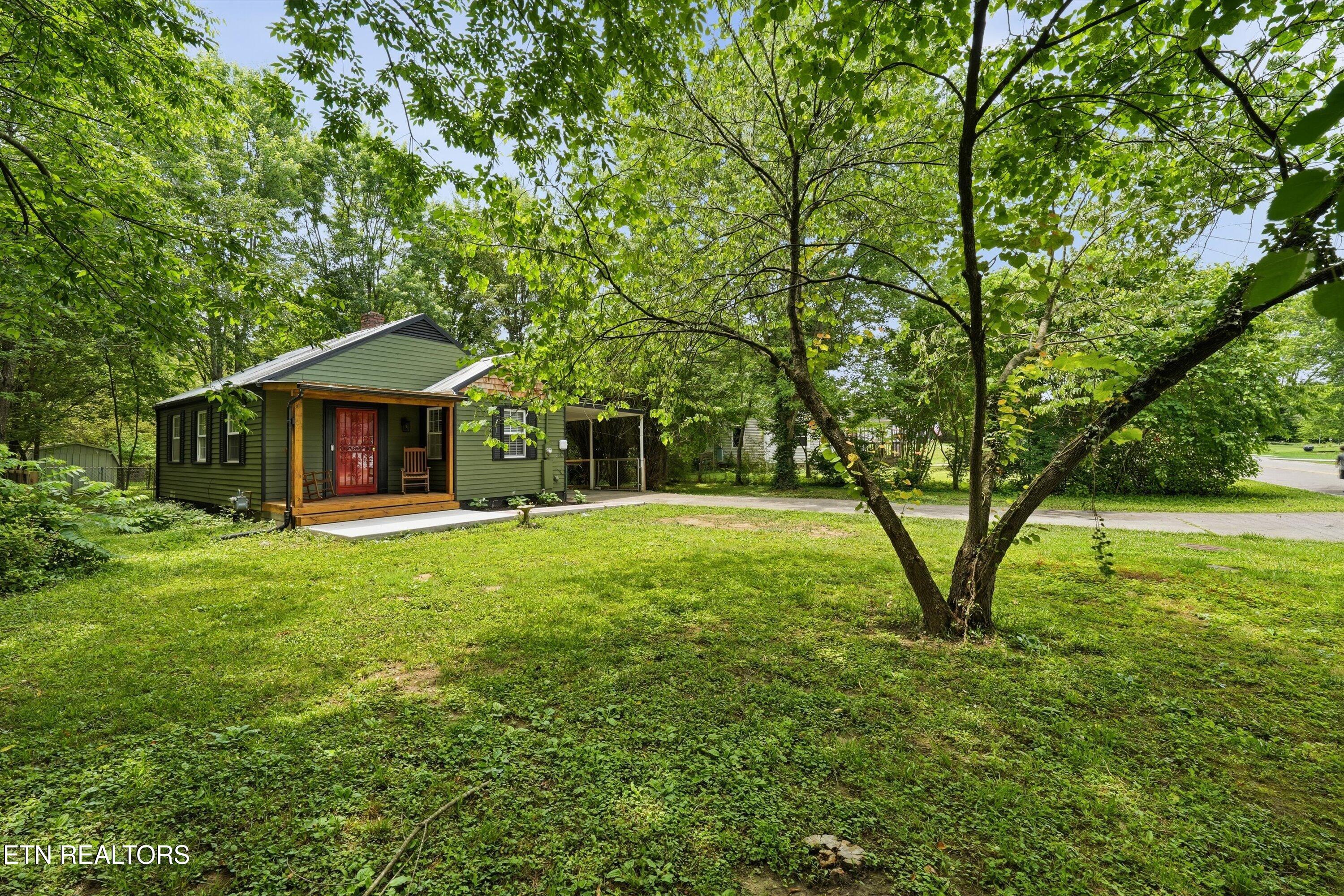 3706 Fairmont Boulevard Knoxville TN 37917