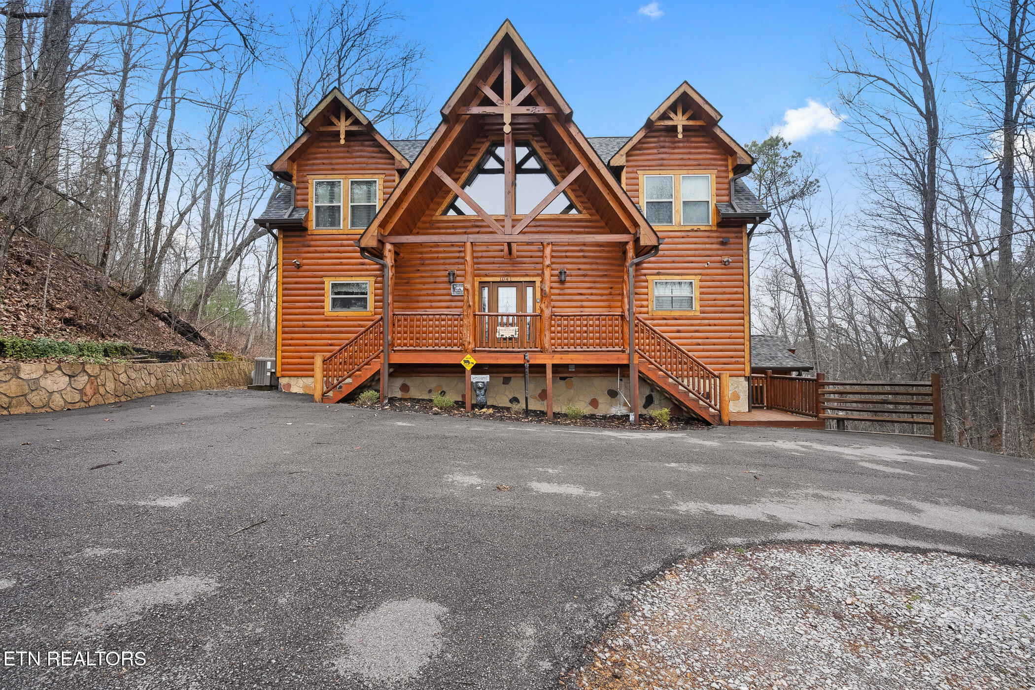 1041 Vista Drive Gatlinburg TN 37738
