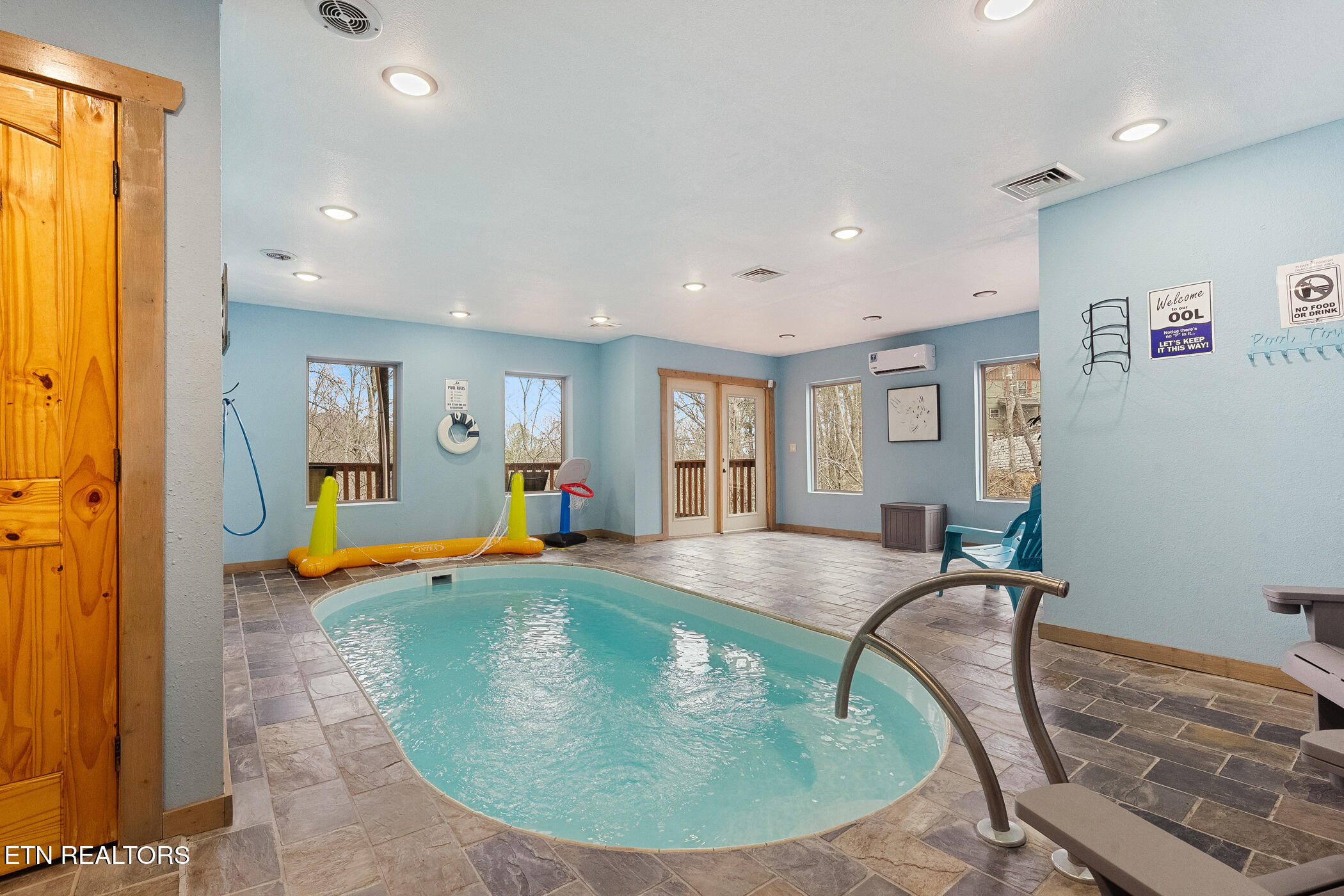 1041 Vista Drive Gatlinburg TN 37738