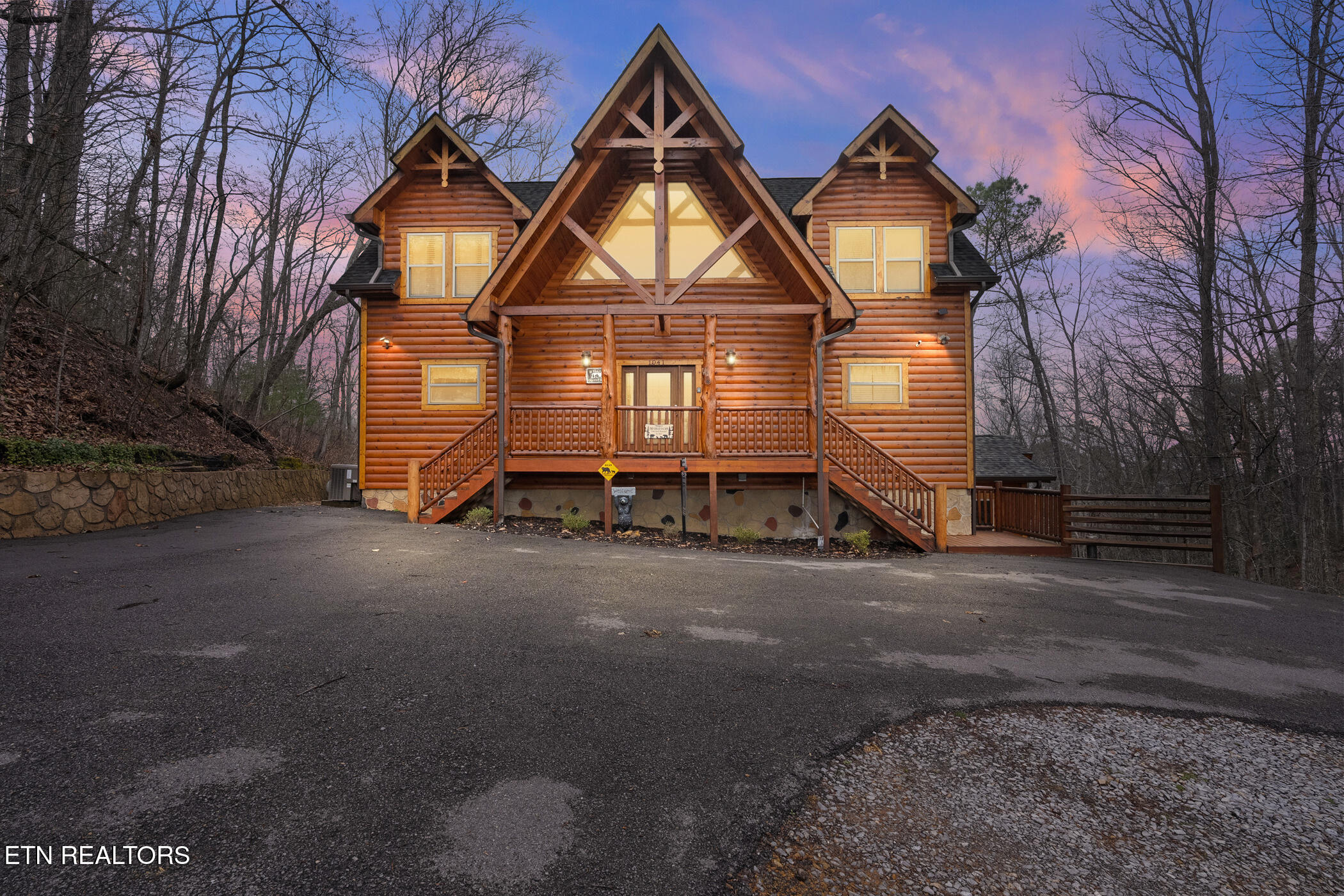 1041 Vista Drive Gatlinburg TN 37738