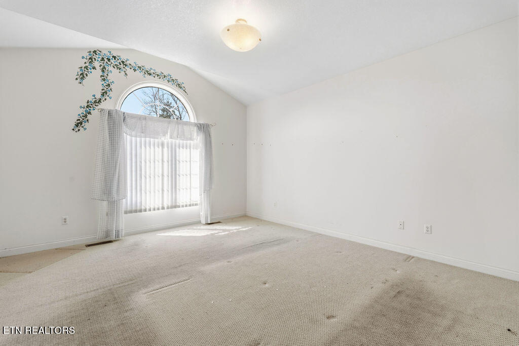 439 Igoti Lane Loudon TN 37774