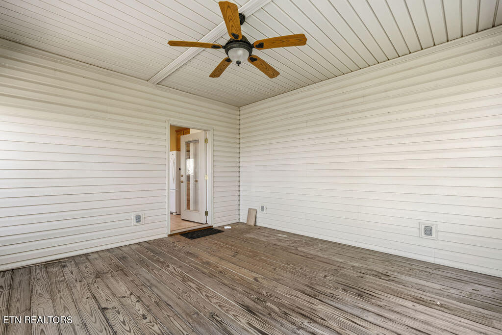 439 Igoti Lane Loudon TN 37774