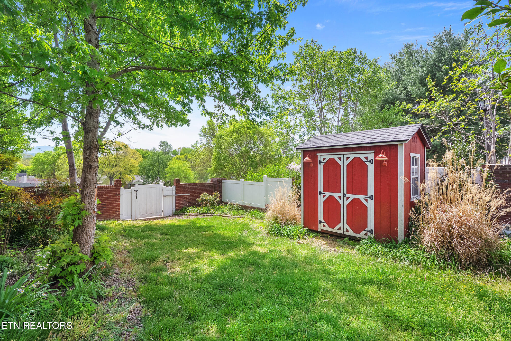 1201 Briar Lea Sevierville TN 37862